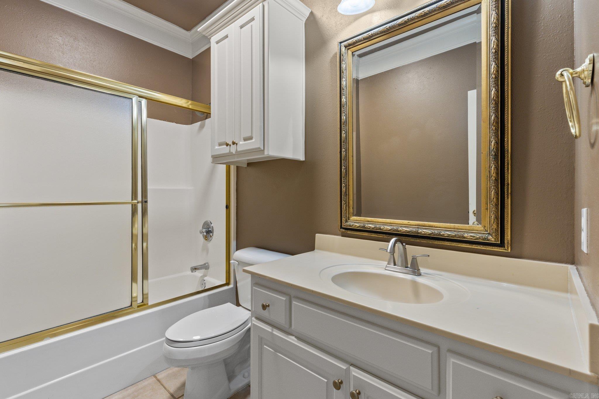 WESTPOINTE - Residential