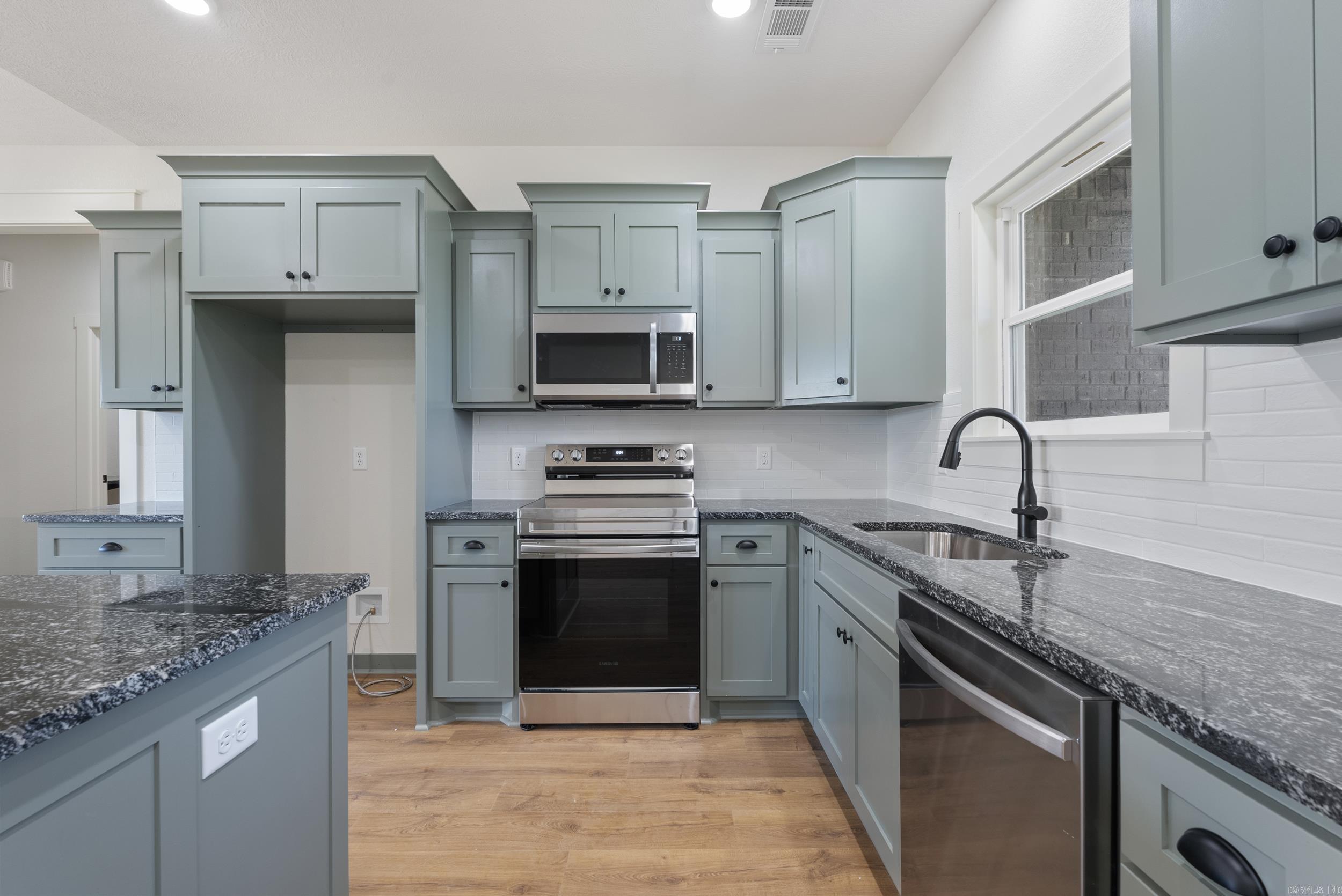 SUMMERLYN SUBDIVISION - Residential