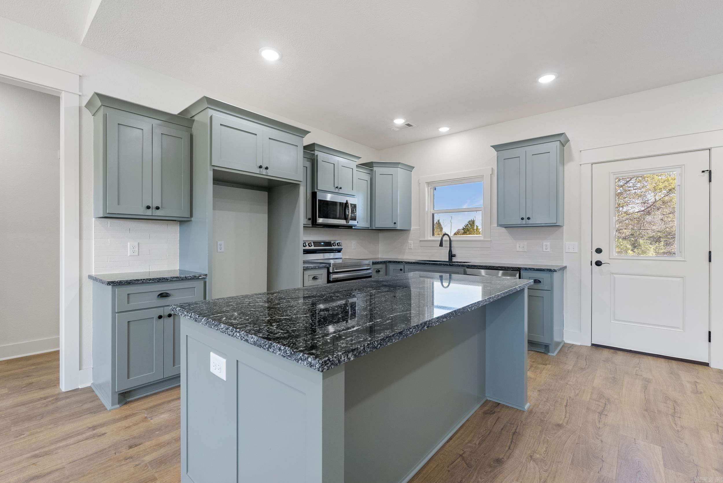 SUMMERLYN SUBDIVISION - Residential