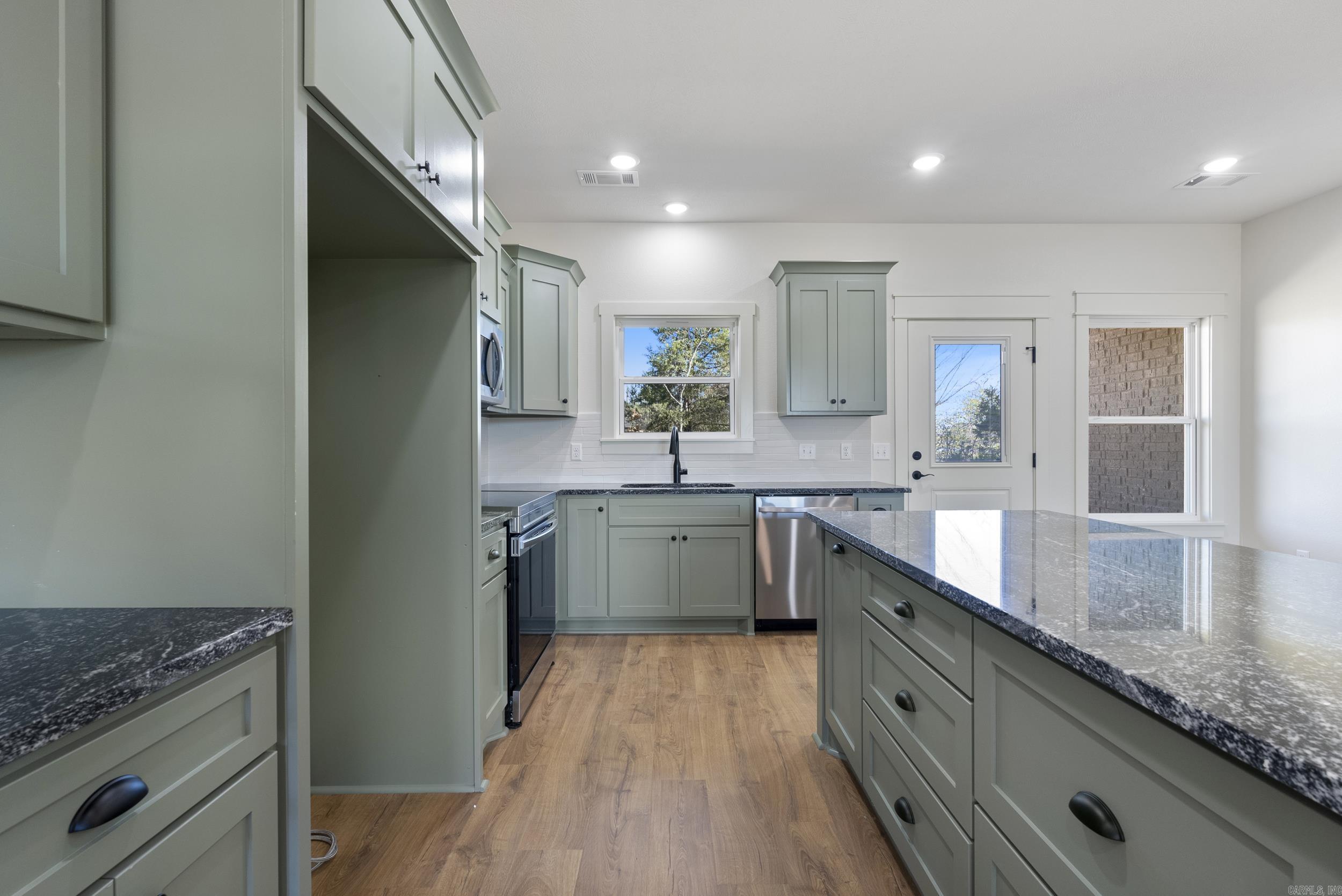 SUMMERLYN SUBDIVISION - Residential