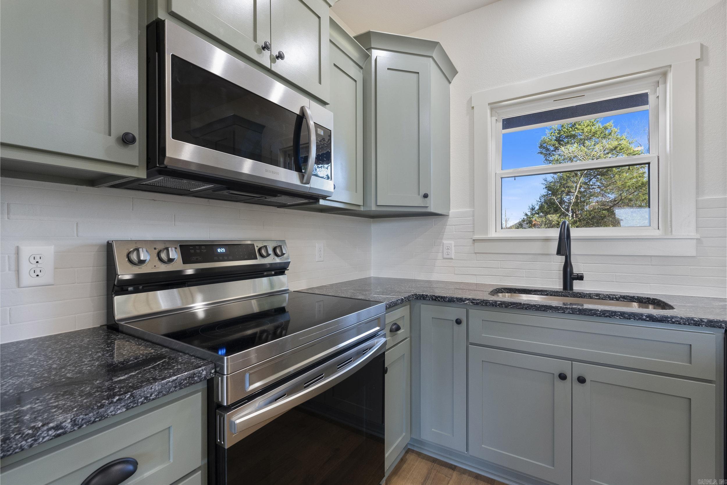 SUMMERLYN SUBDIVISION - Residential