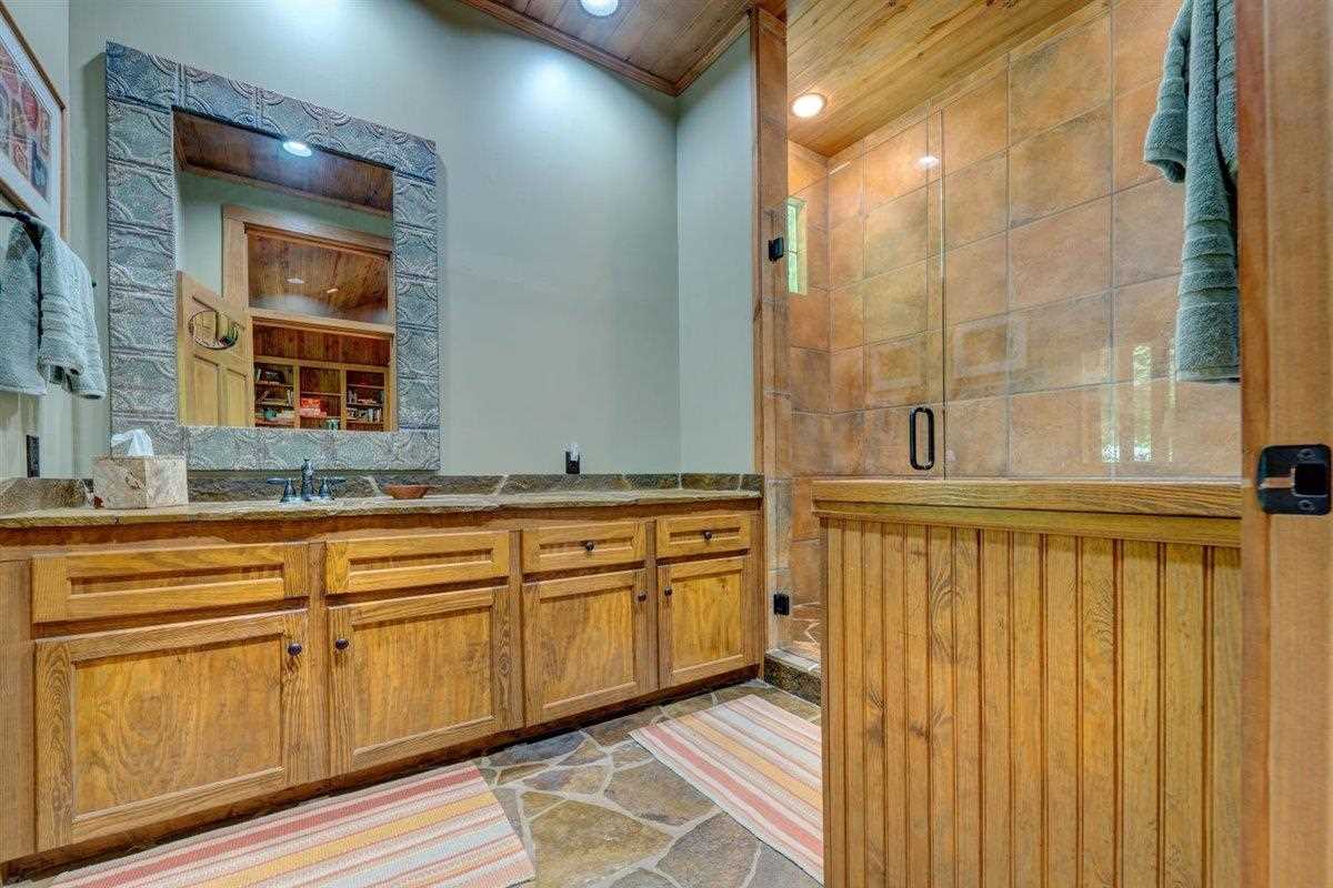 TROUT HAVEN - Residential