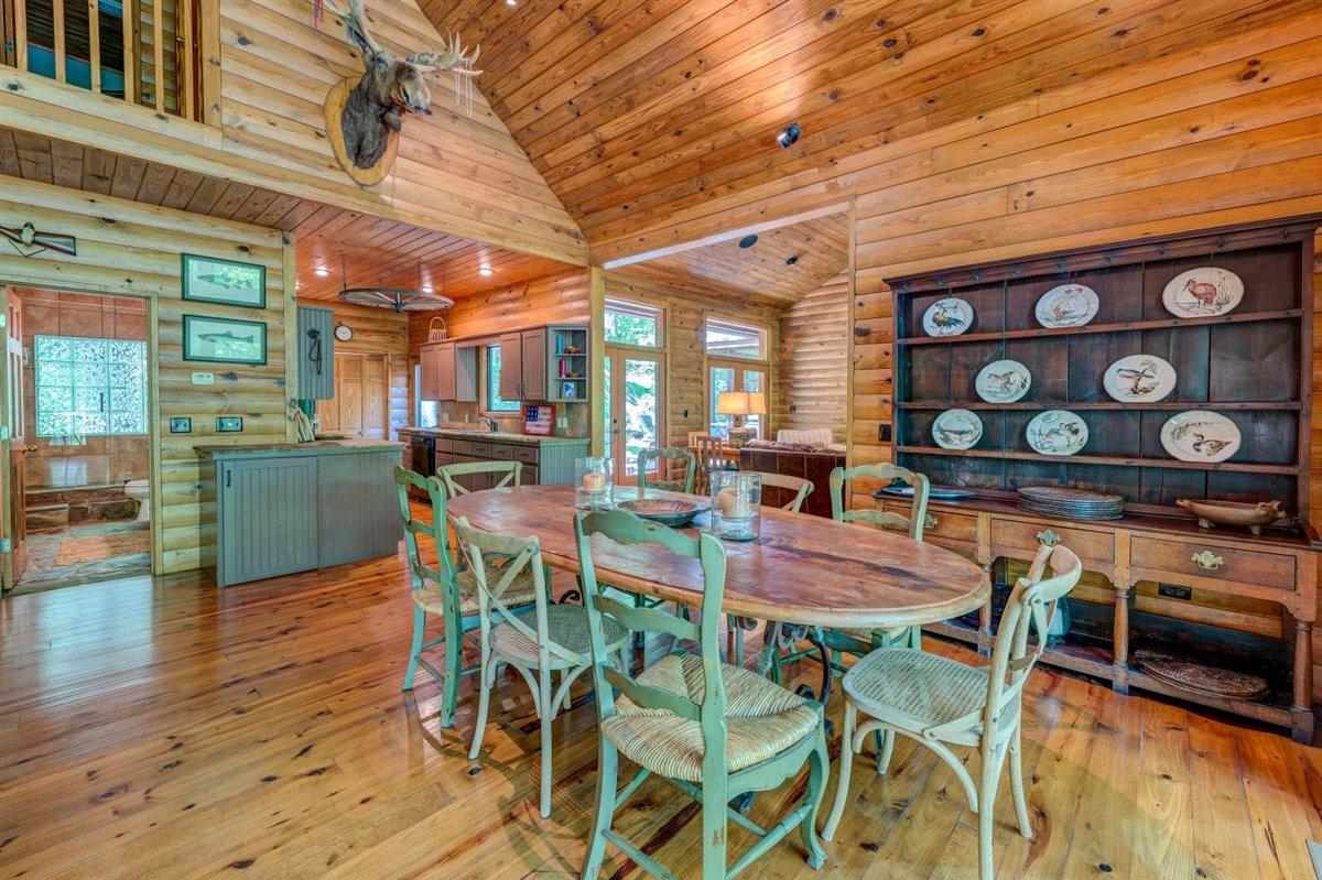 TROUT HAVEN - Residential