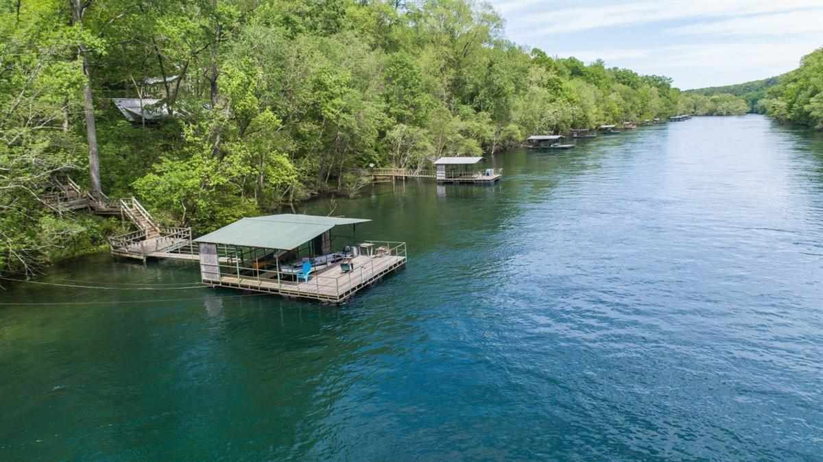 TROUT HAVEN - Residential