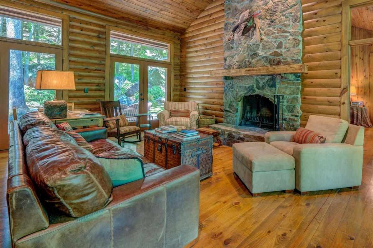 TROUT HAVEN - Residential