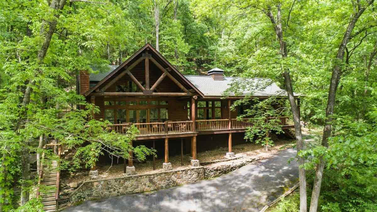 TROUT HAVEN - Residential