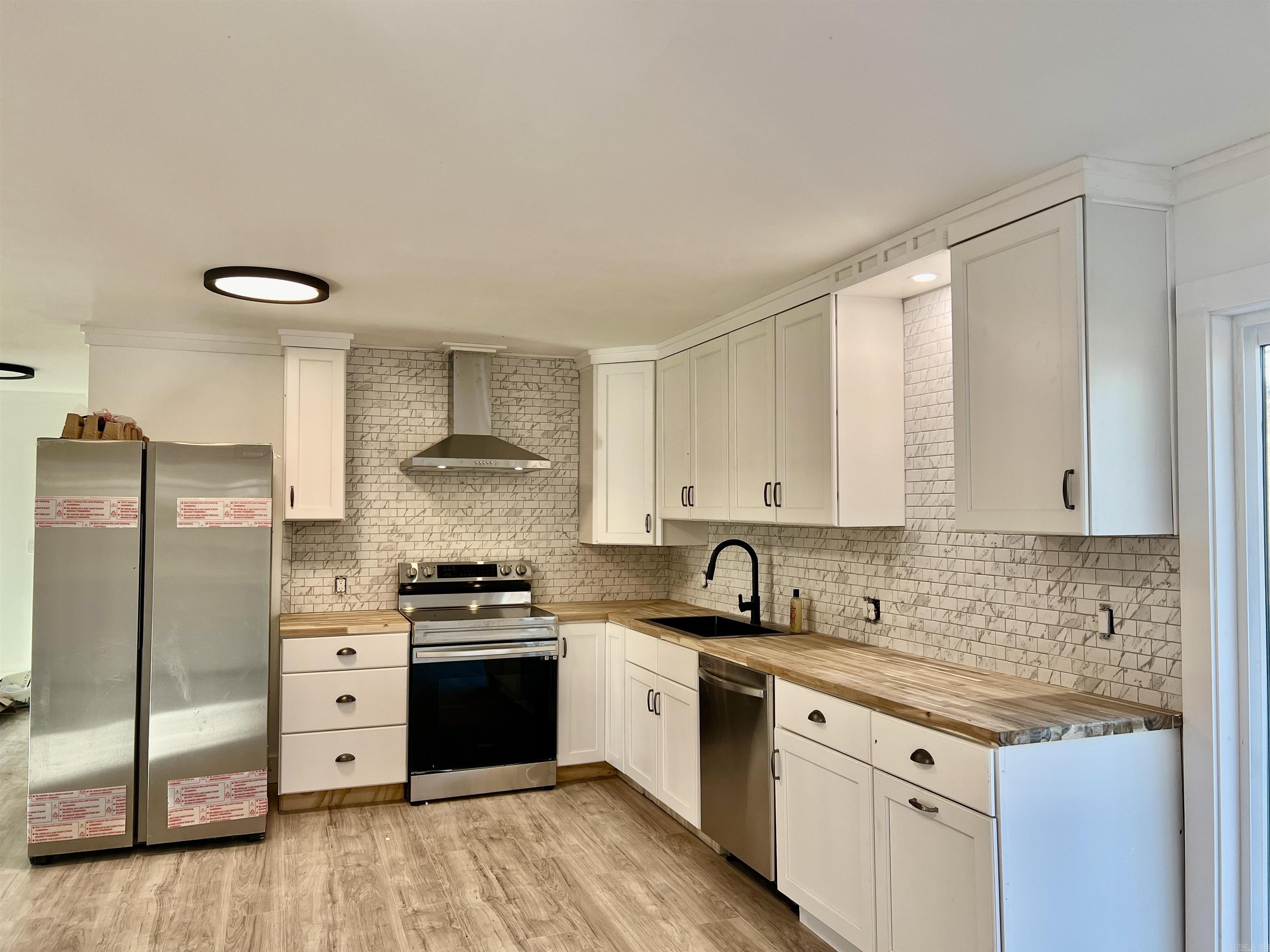 MAYNARD ACREAGE - Residential