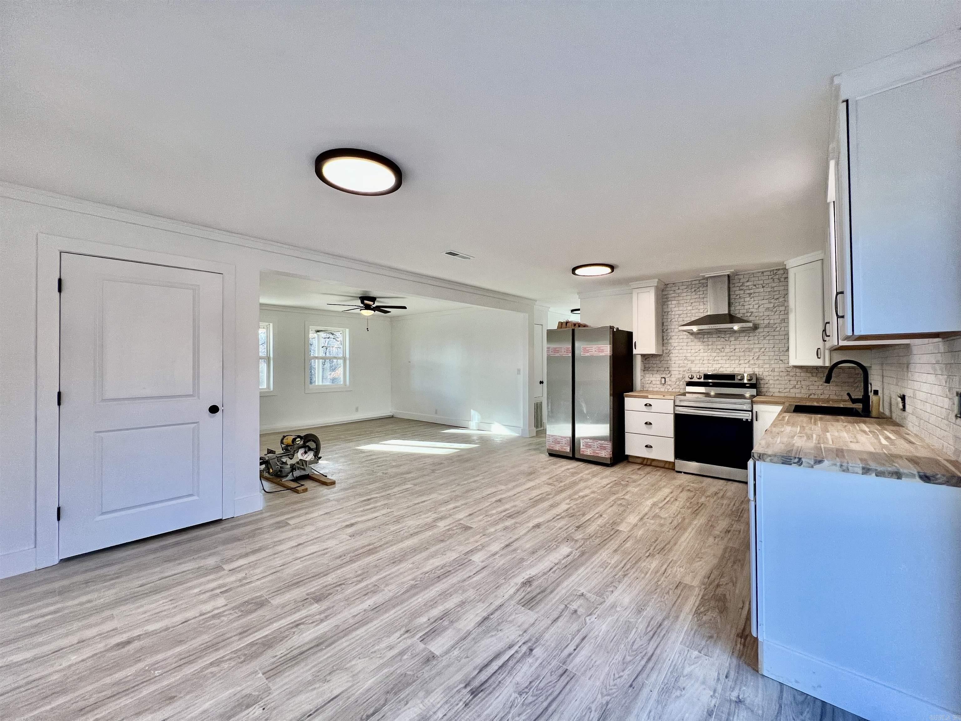 MAYNARD ACREAGE - Residential