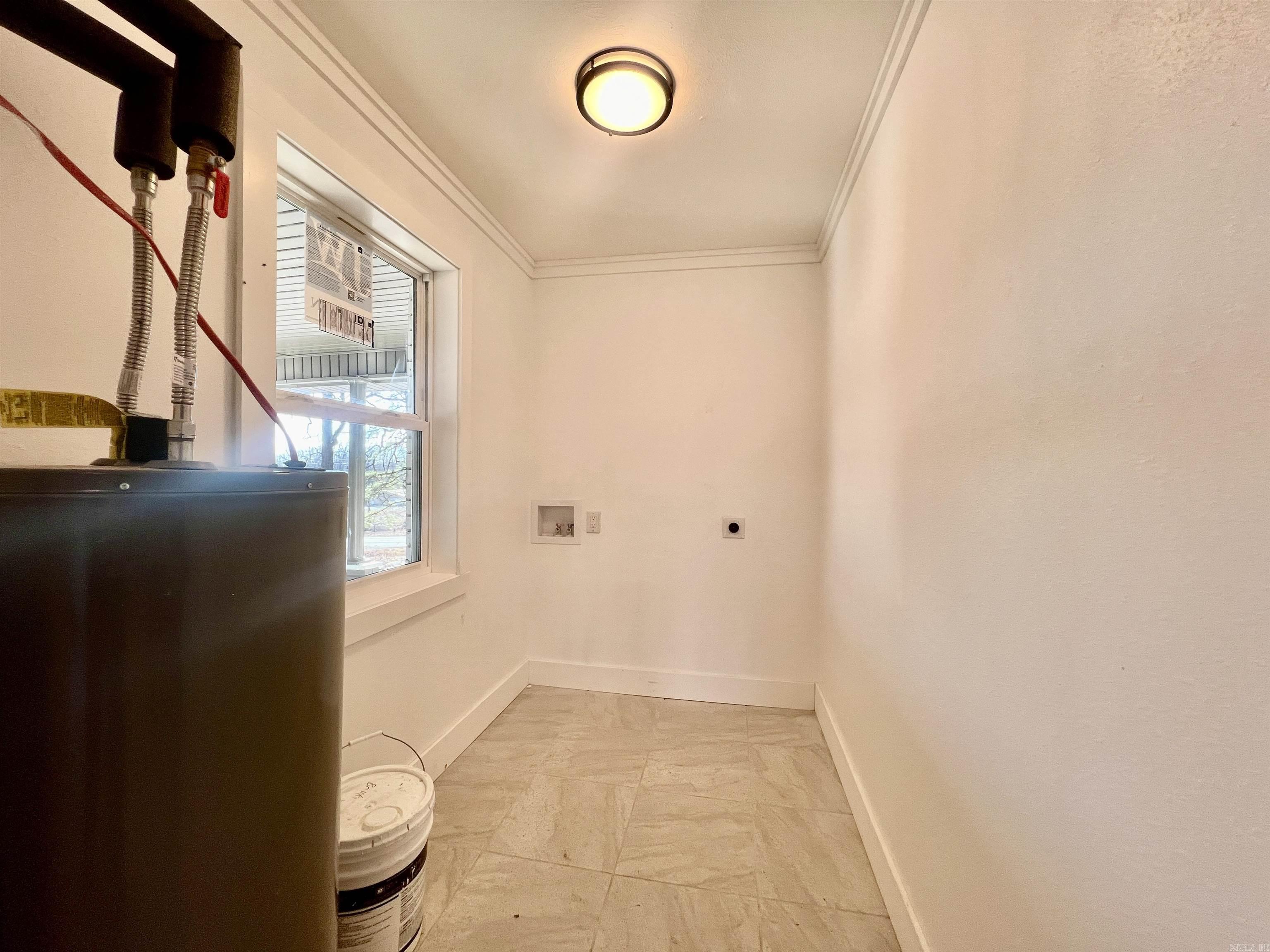 MAYNARD ACREAGE - Residential