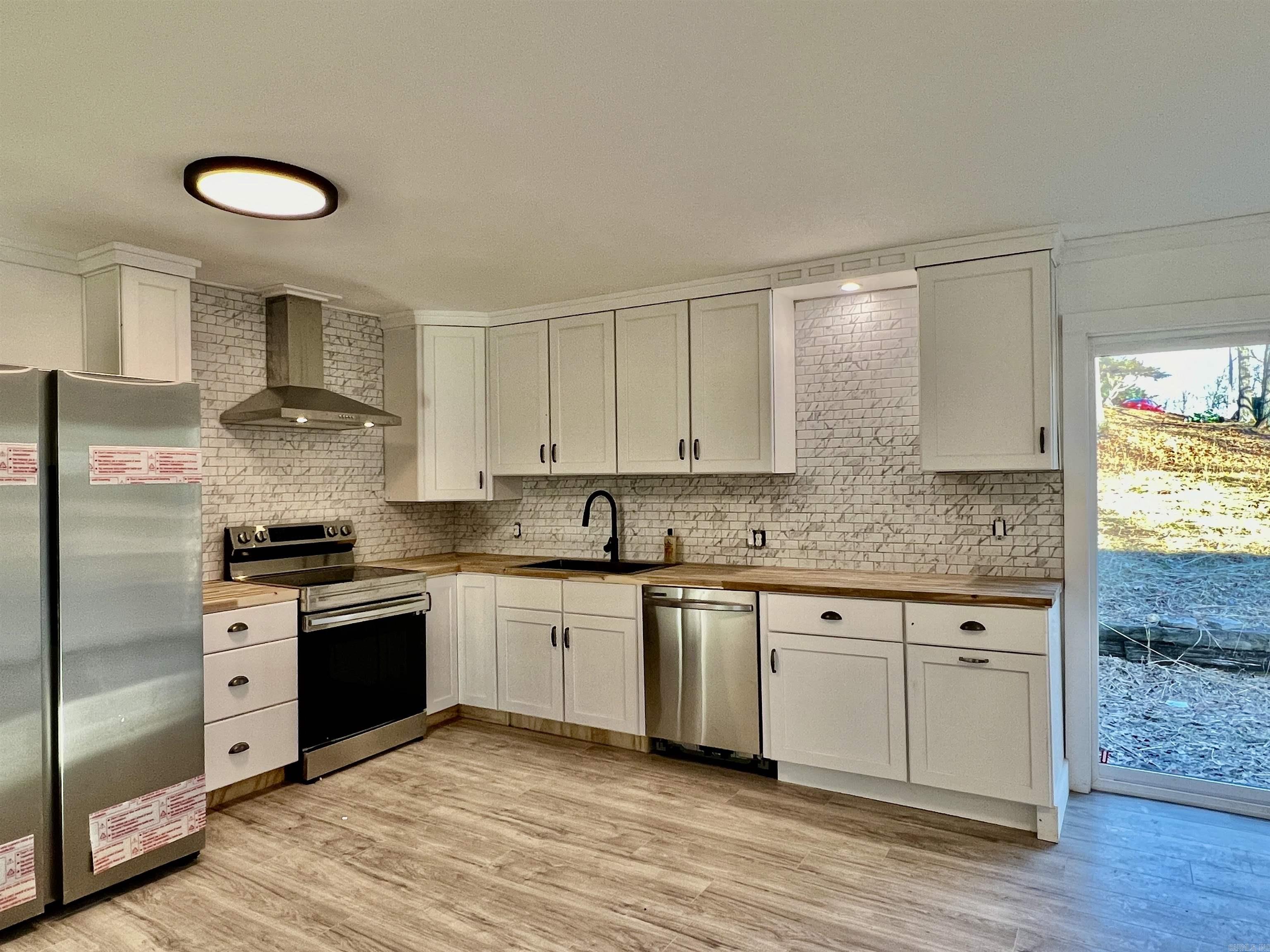 MAYNARD ACREAGE - Residential