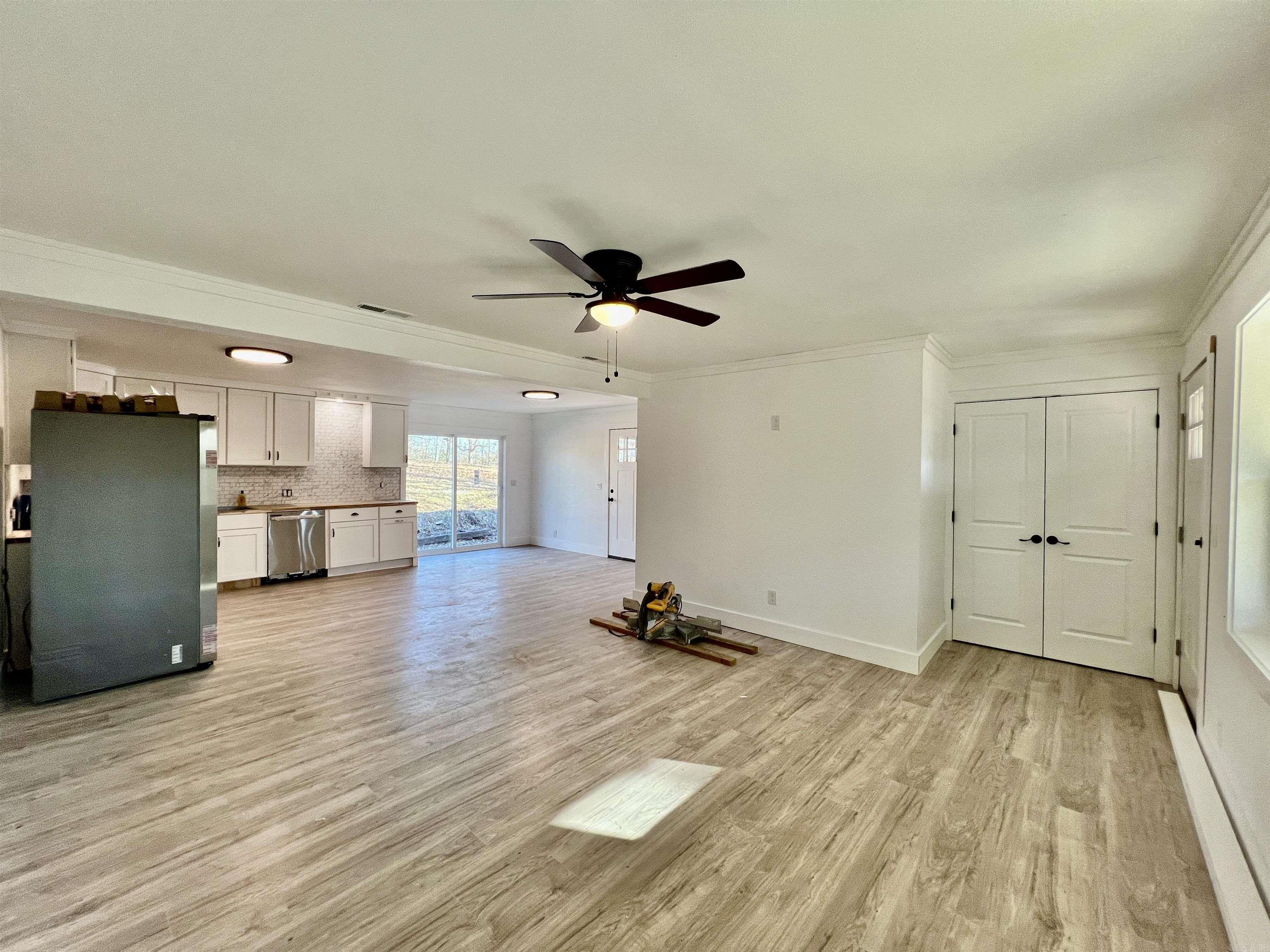 MAYNARD ACREAGE - Residential