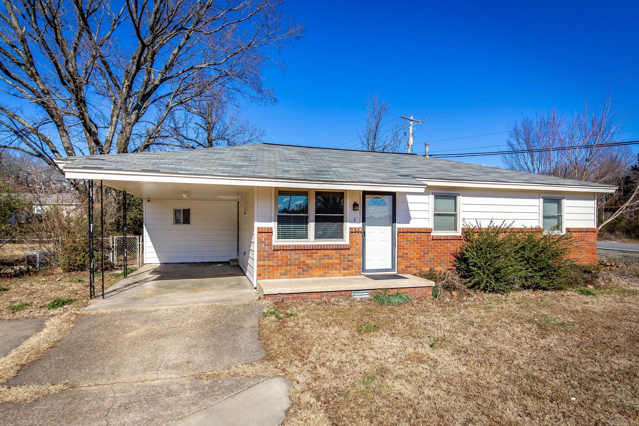 GLENOAKS - Residential