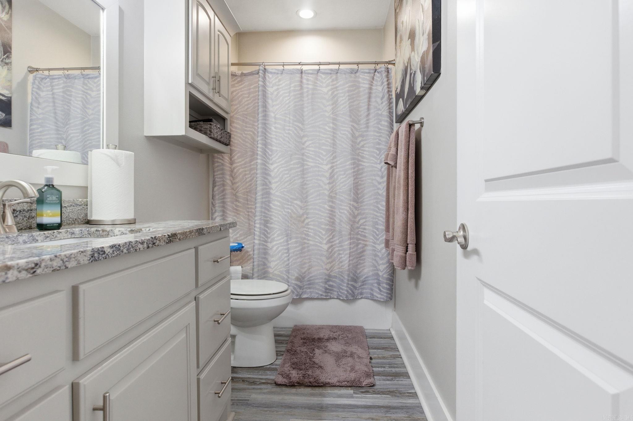 JOHNSWOOD VILLAGE - Residential