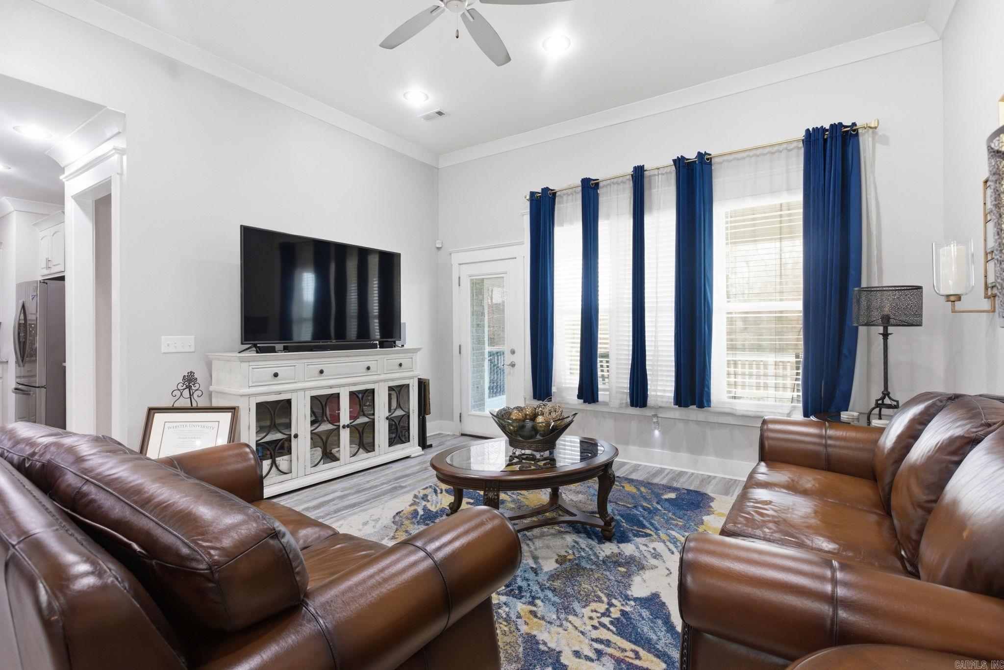 JOHNSWOOD VILLAGE - Residential