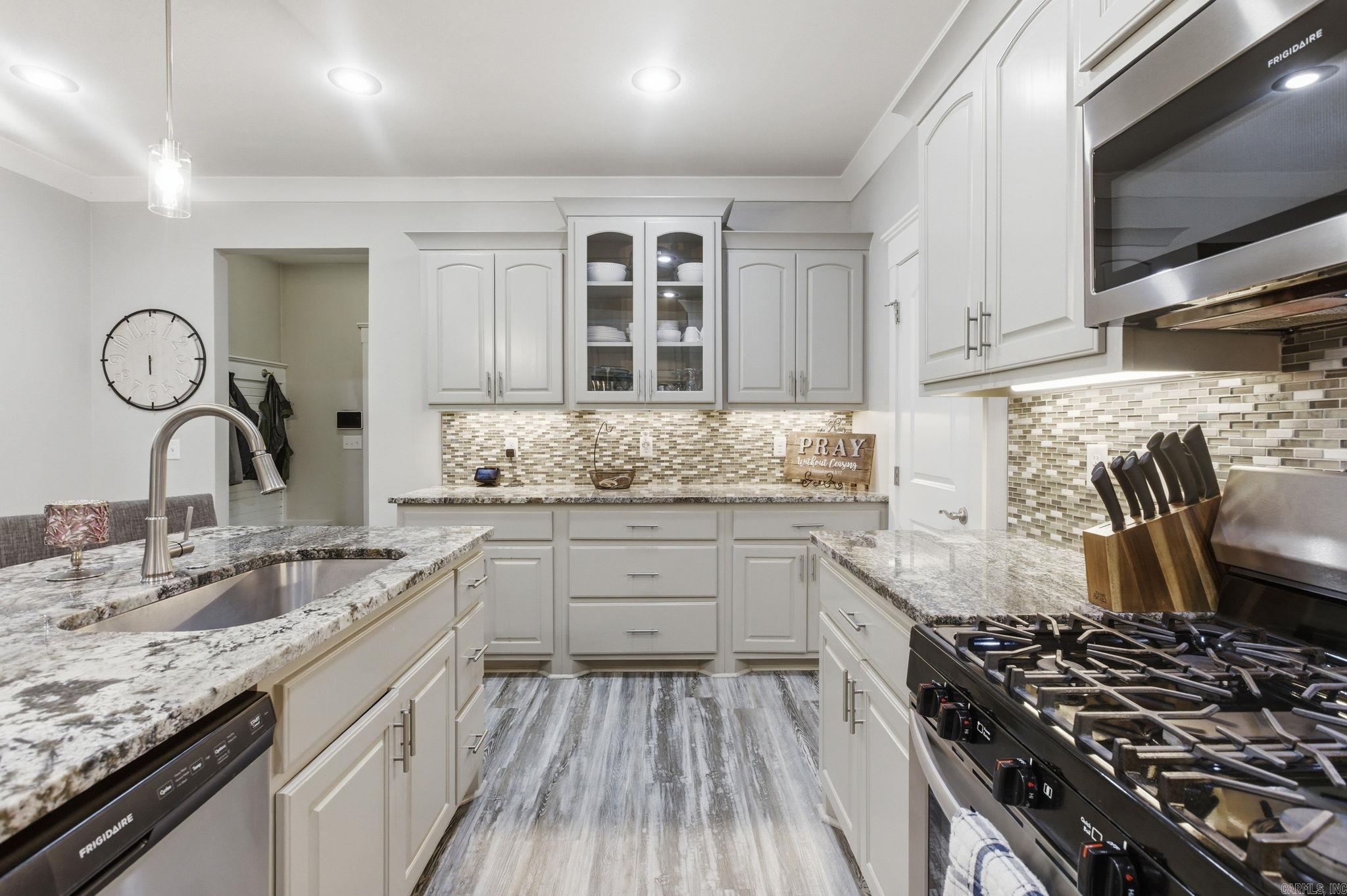 JOHNSWOOD VILLAGE - Residential