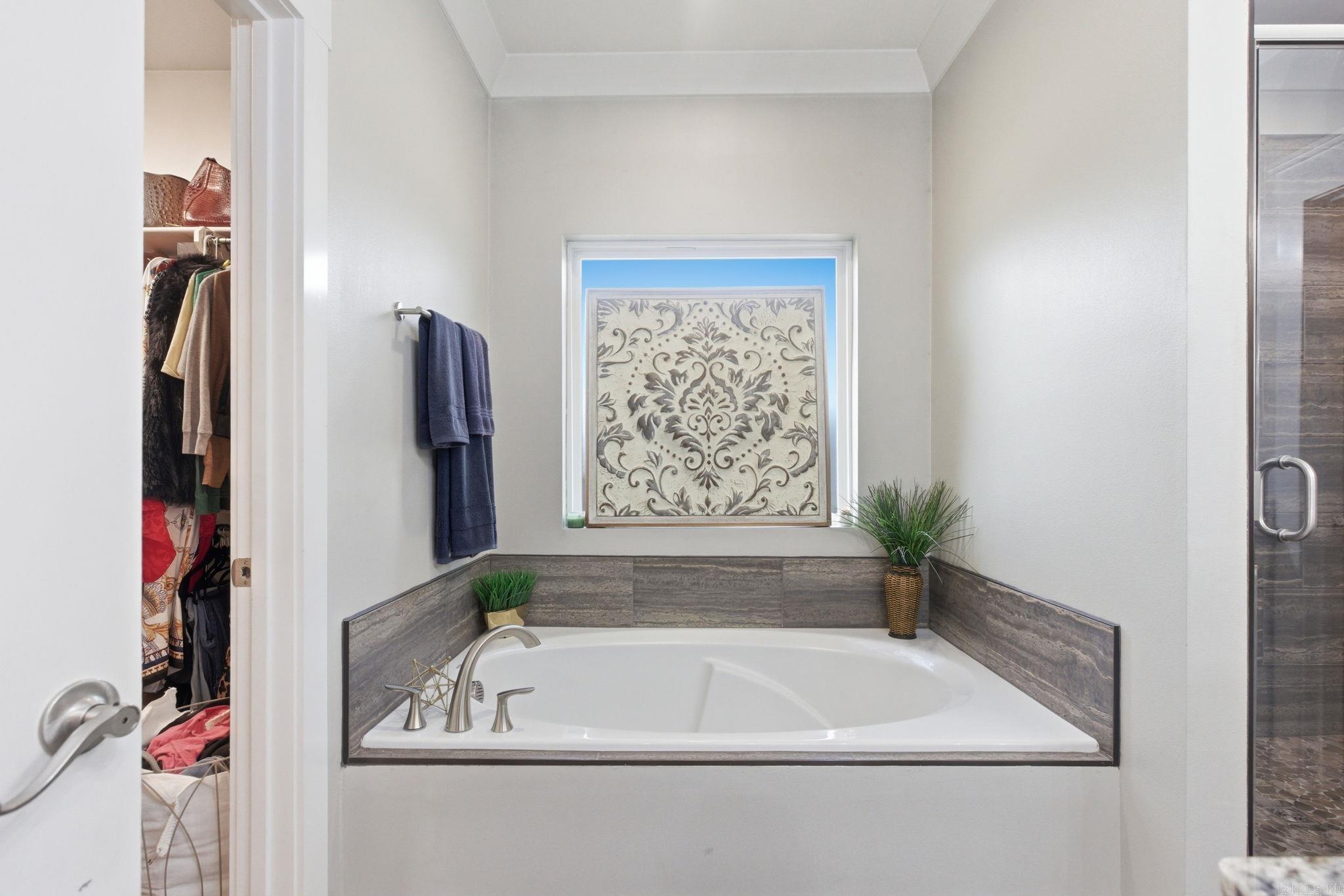 JOHNSWOOD VILLAGE - Residential