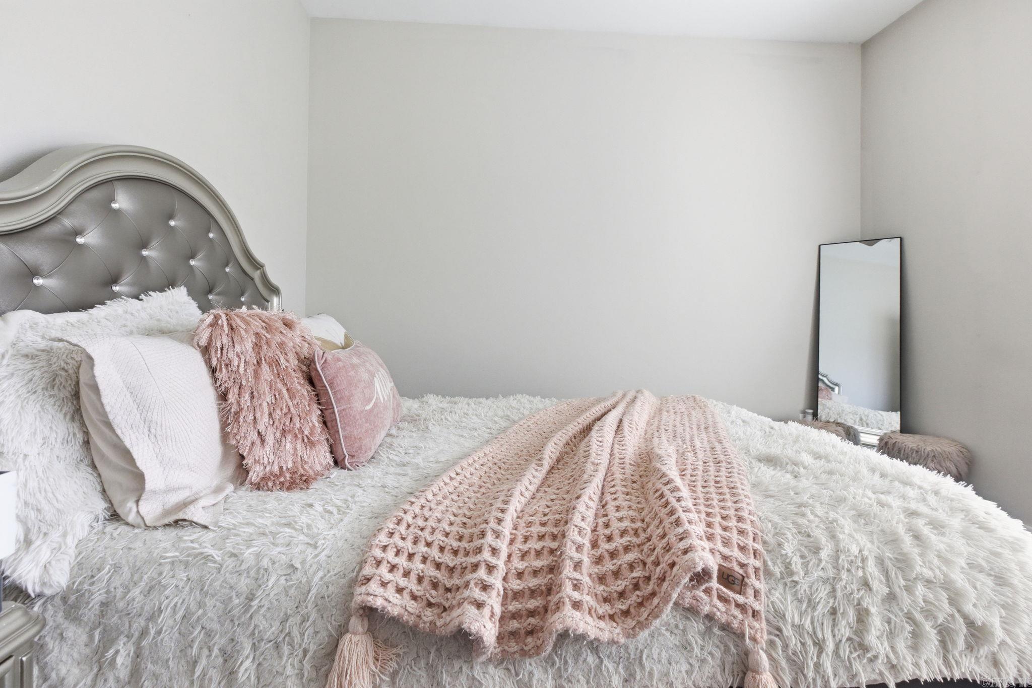 JOHNSWOOD VILLAGE - Residential