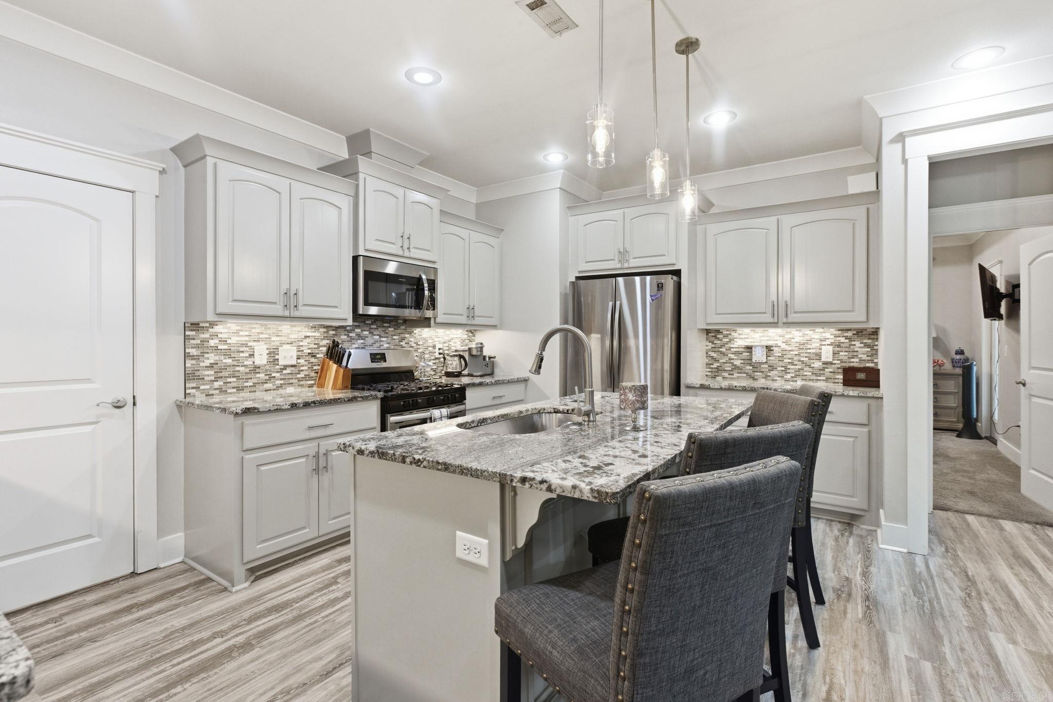 JOHNSWOOD VILLAGE - Residential