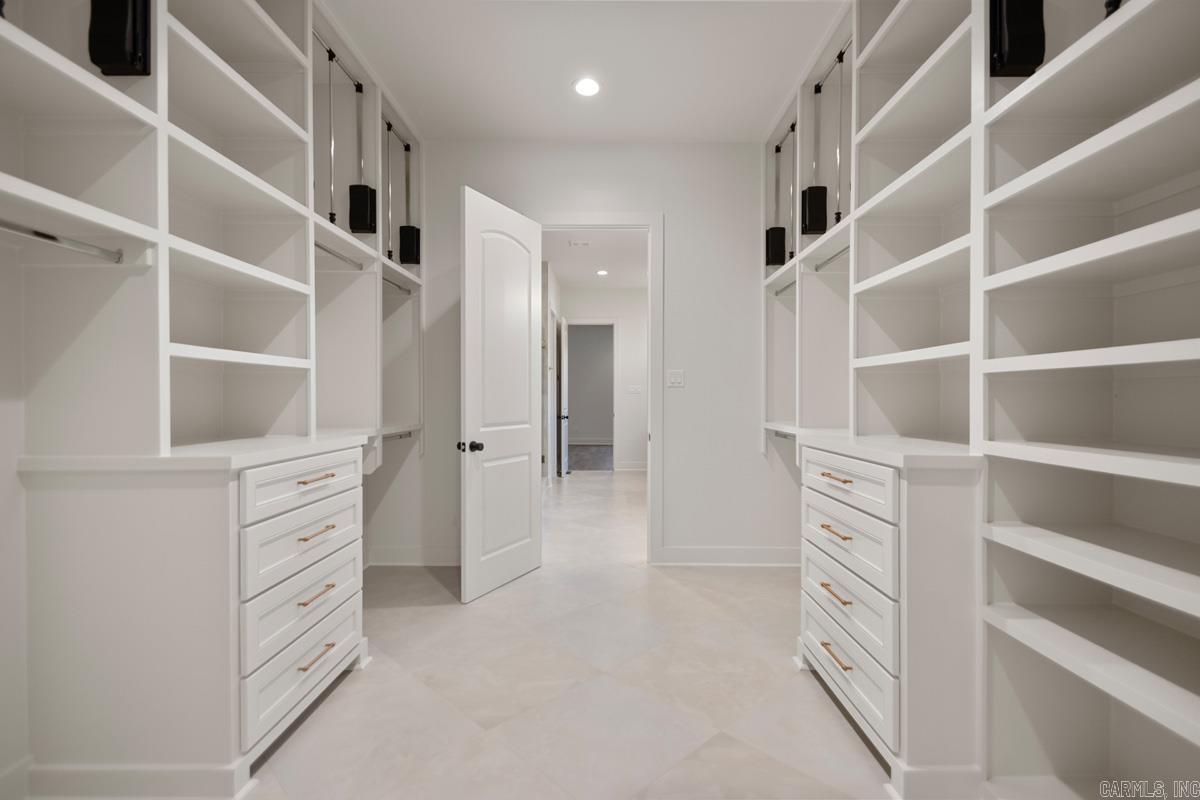 WATERVIEW ESTATES - Residential