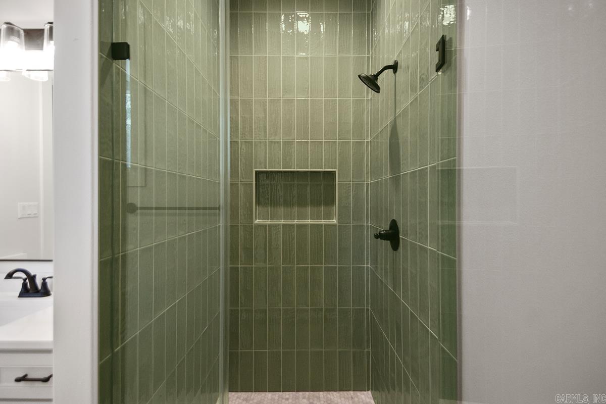 WATERVIEW ESTATES - Residential