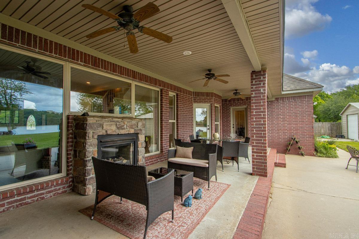 MOUND LAKE ADDITION - Residential