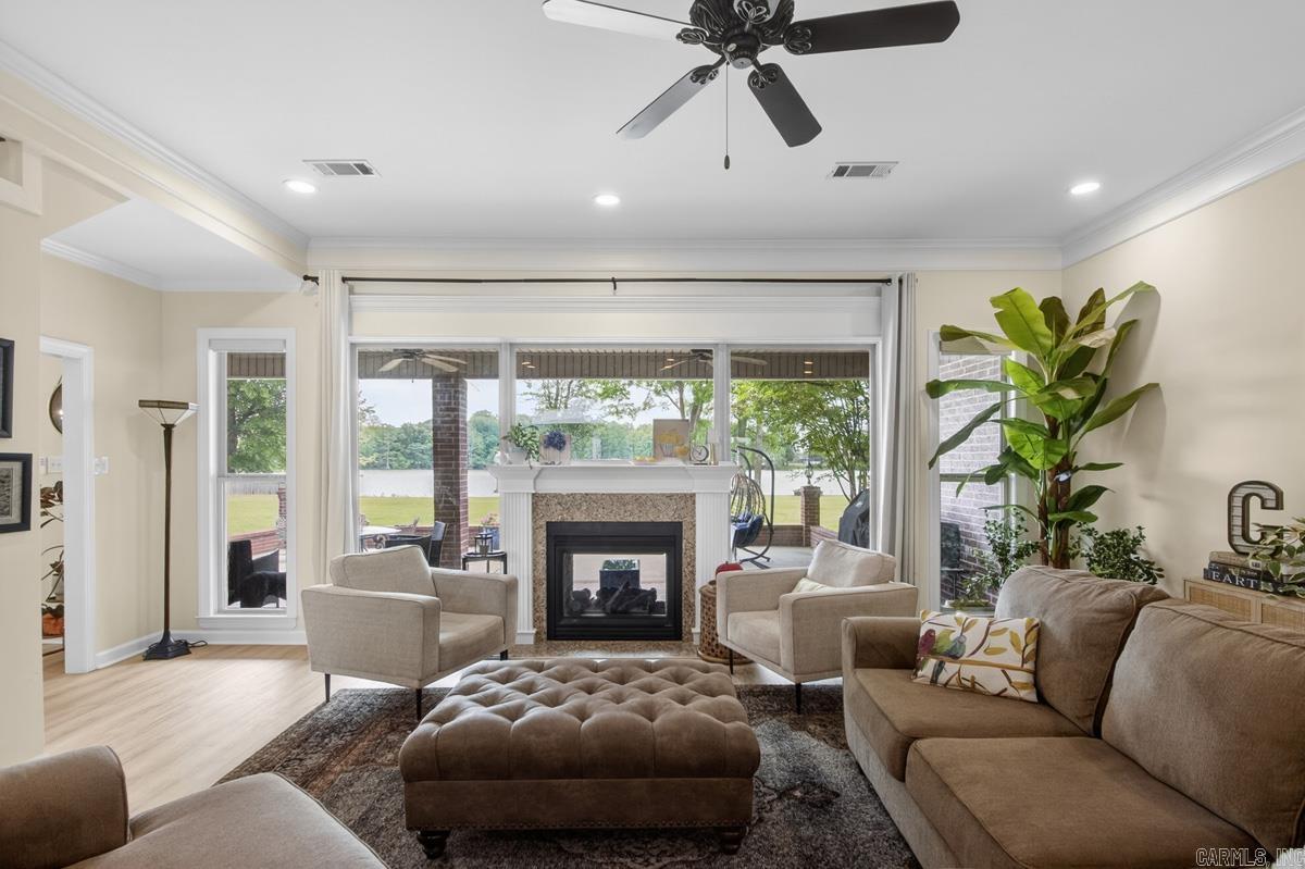 MOUND LAKE ADDITION - Residential