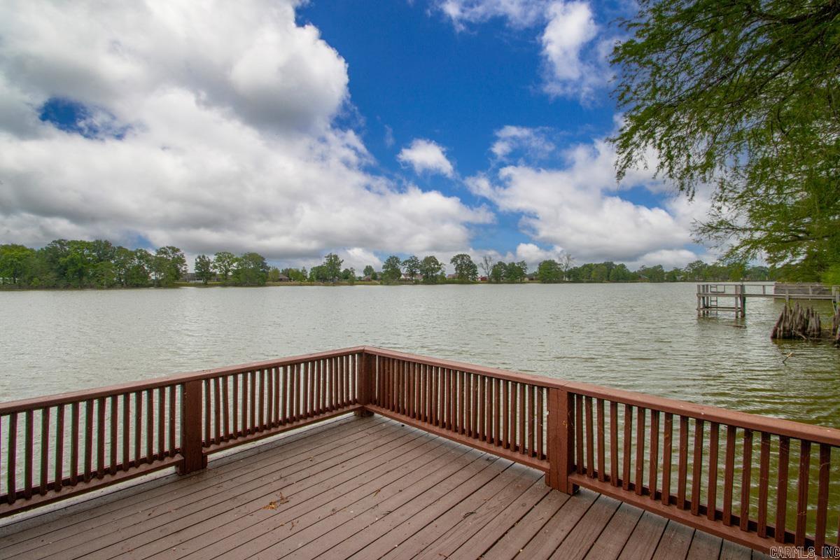 MOUND LAKE ADDITION - Residential