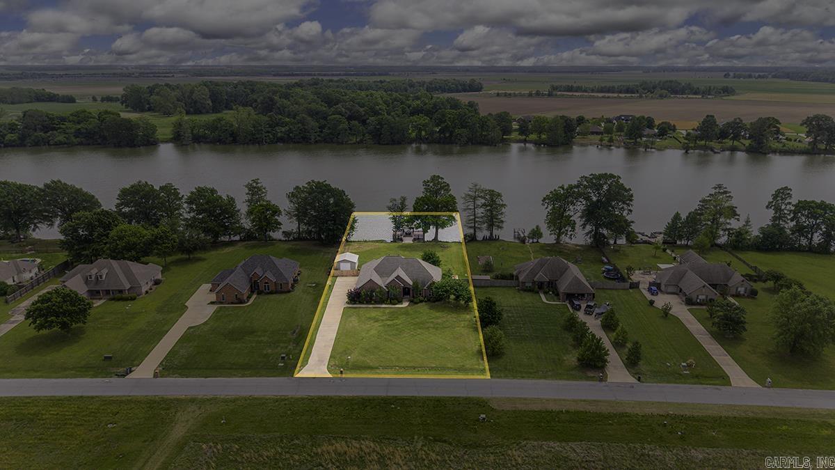MOUND LAKE ADDITION - Residential