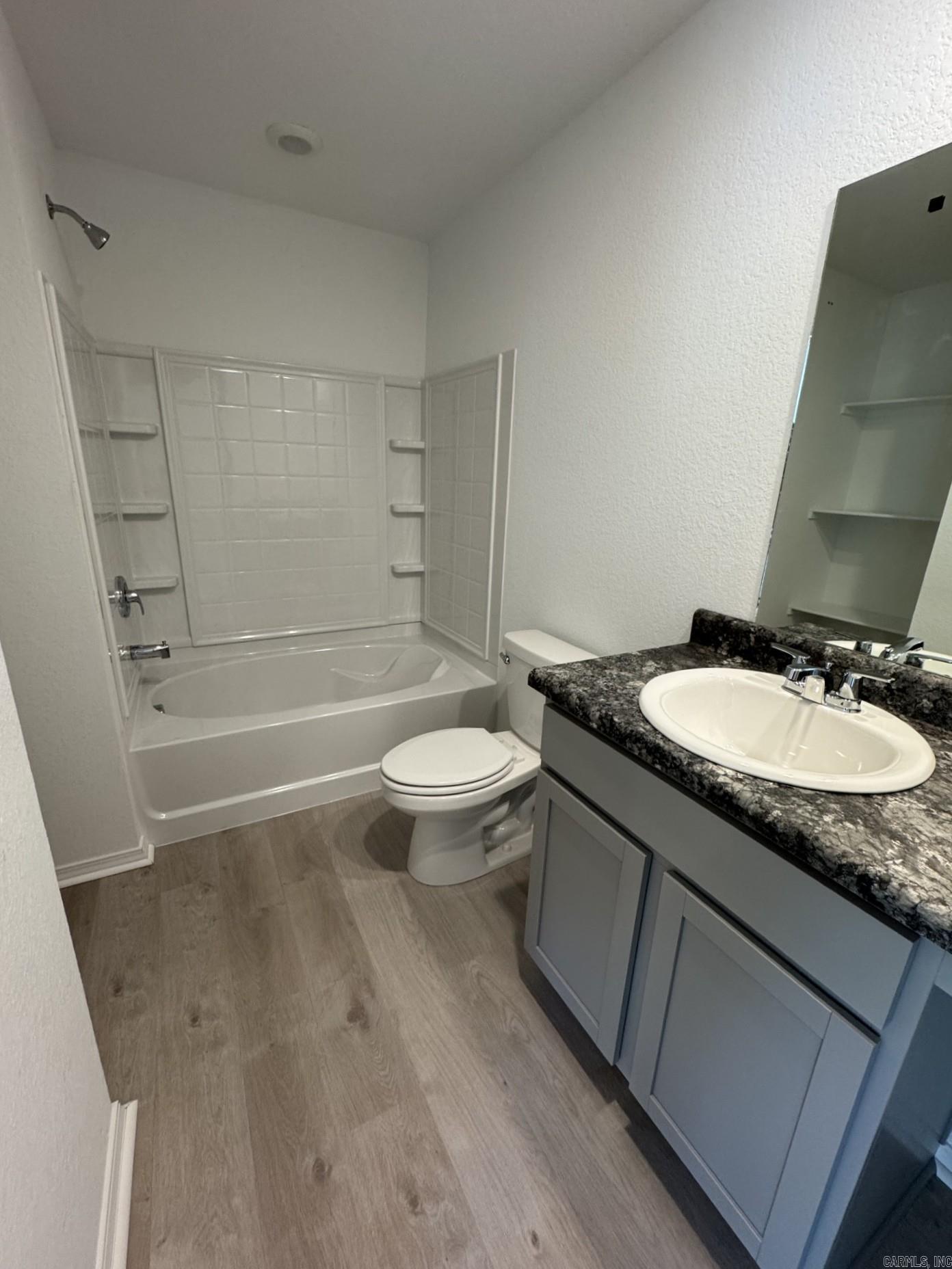 DEERFIELD ESTATES - Residential