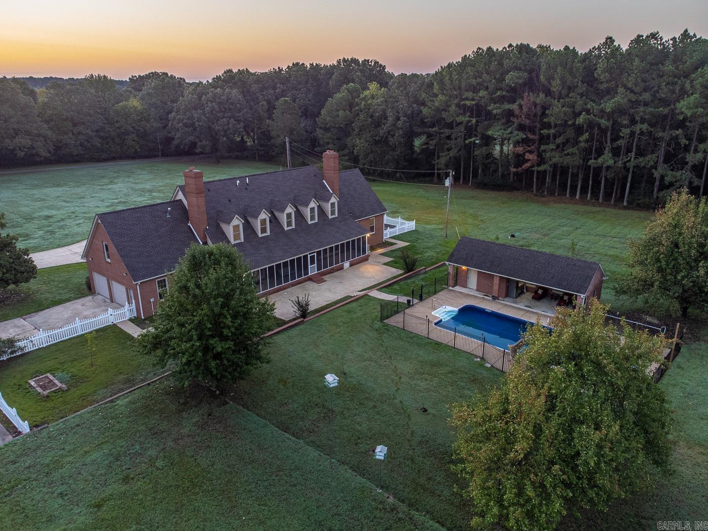 MCDANIEL'S - Residential