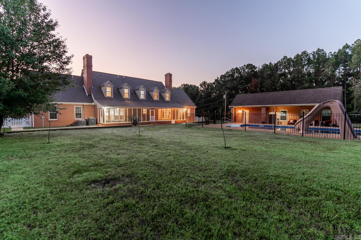 MCDANIEL'S - Residential