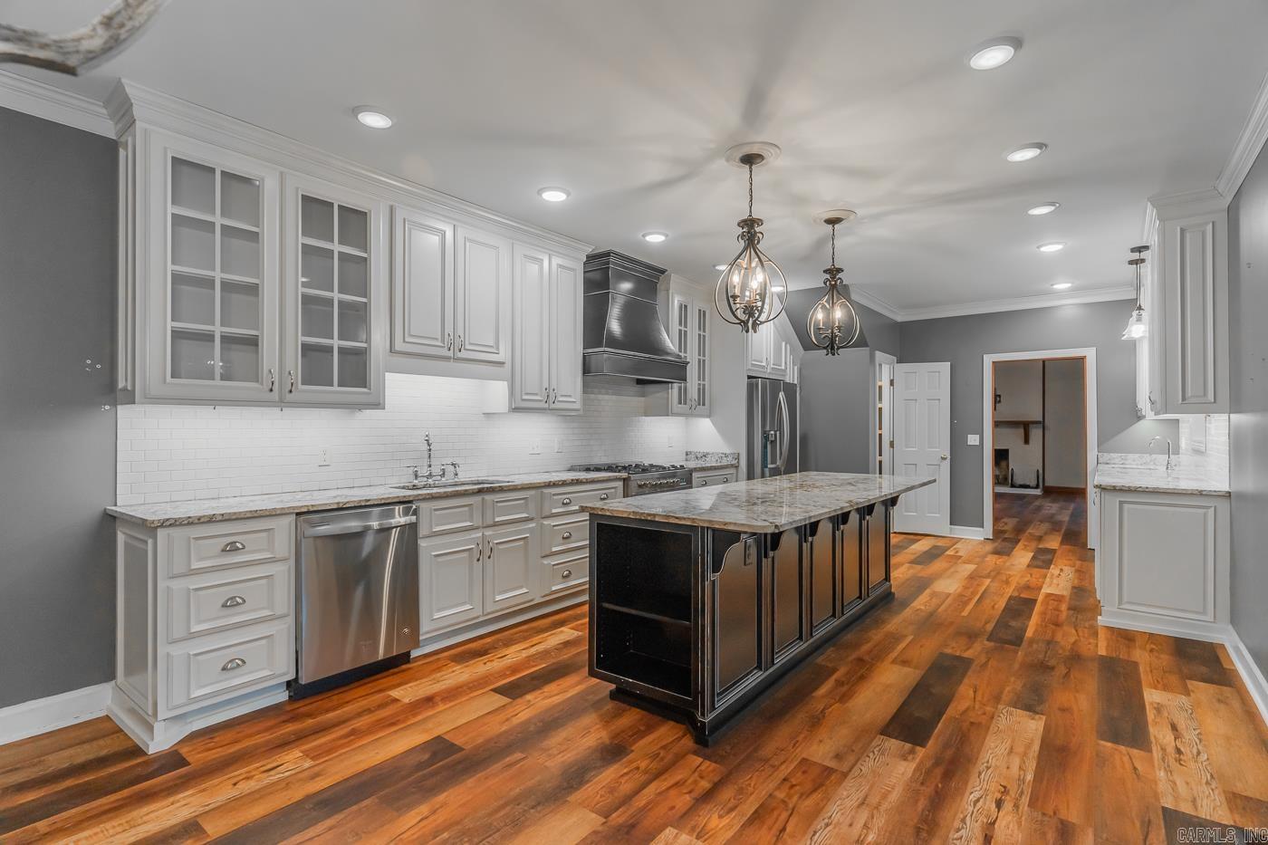 MCDANIEL'S - Residential