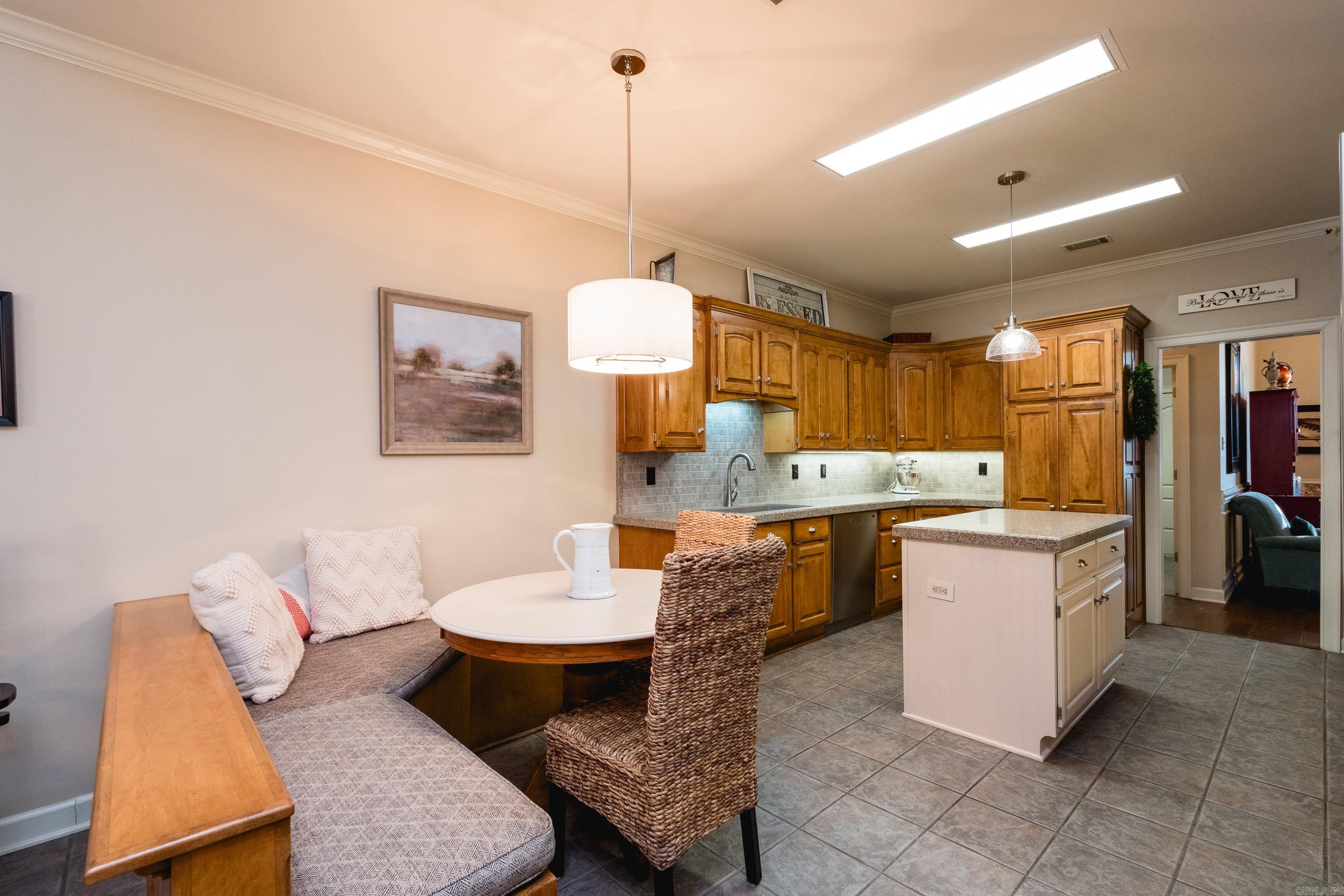 SOUTH SHORE ADDN - Residential