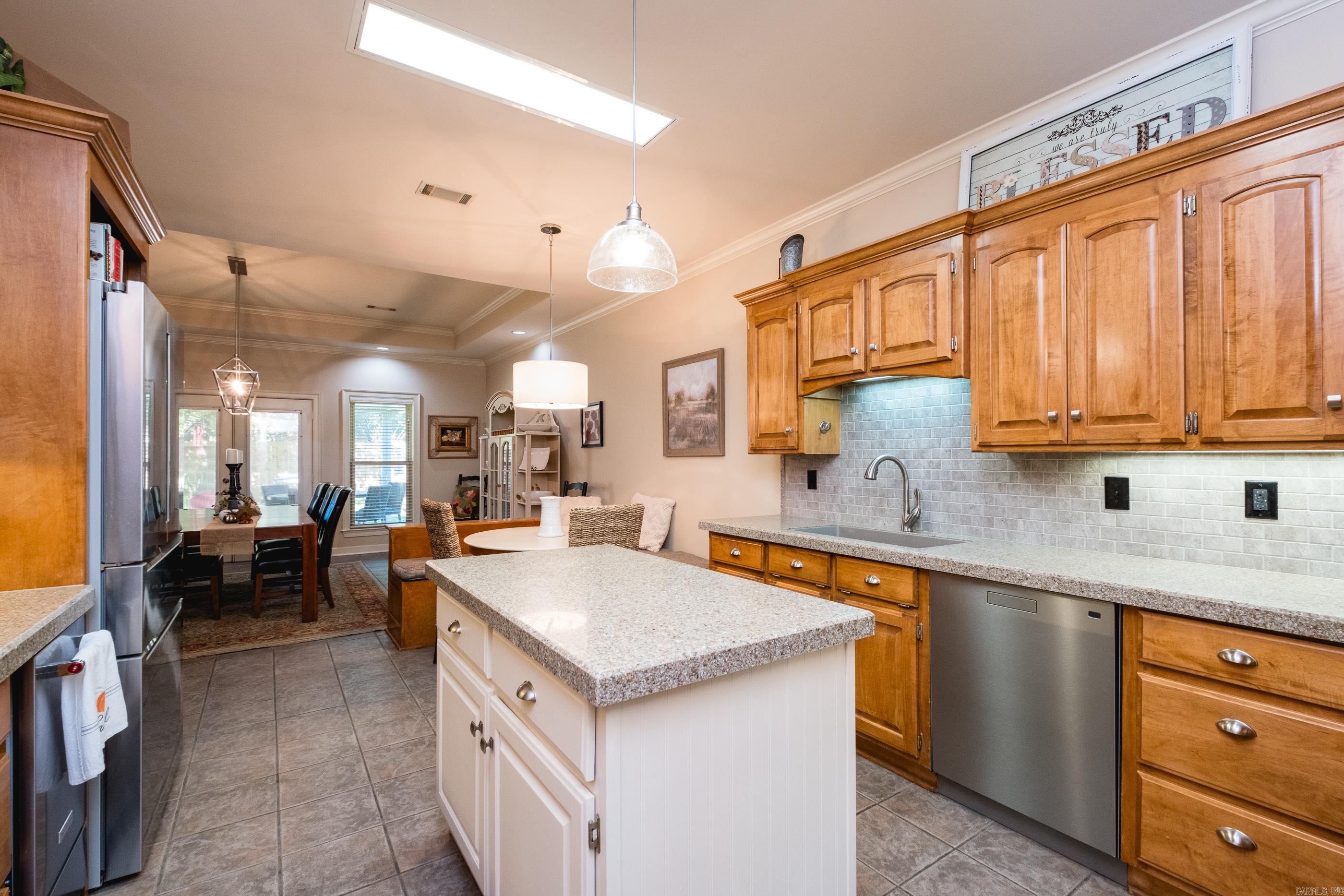 SOUTH SHORE ADDN - Residential