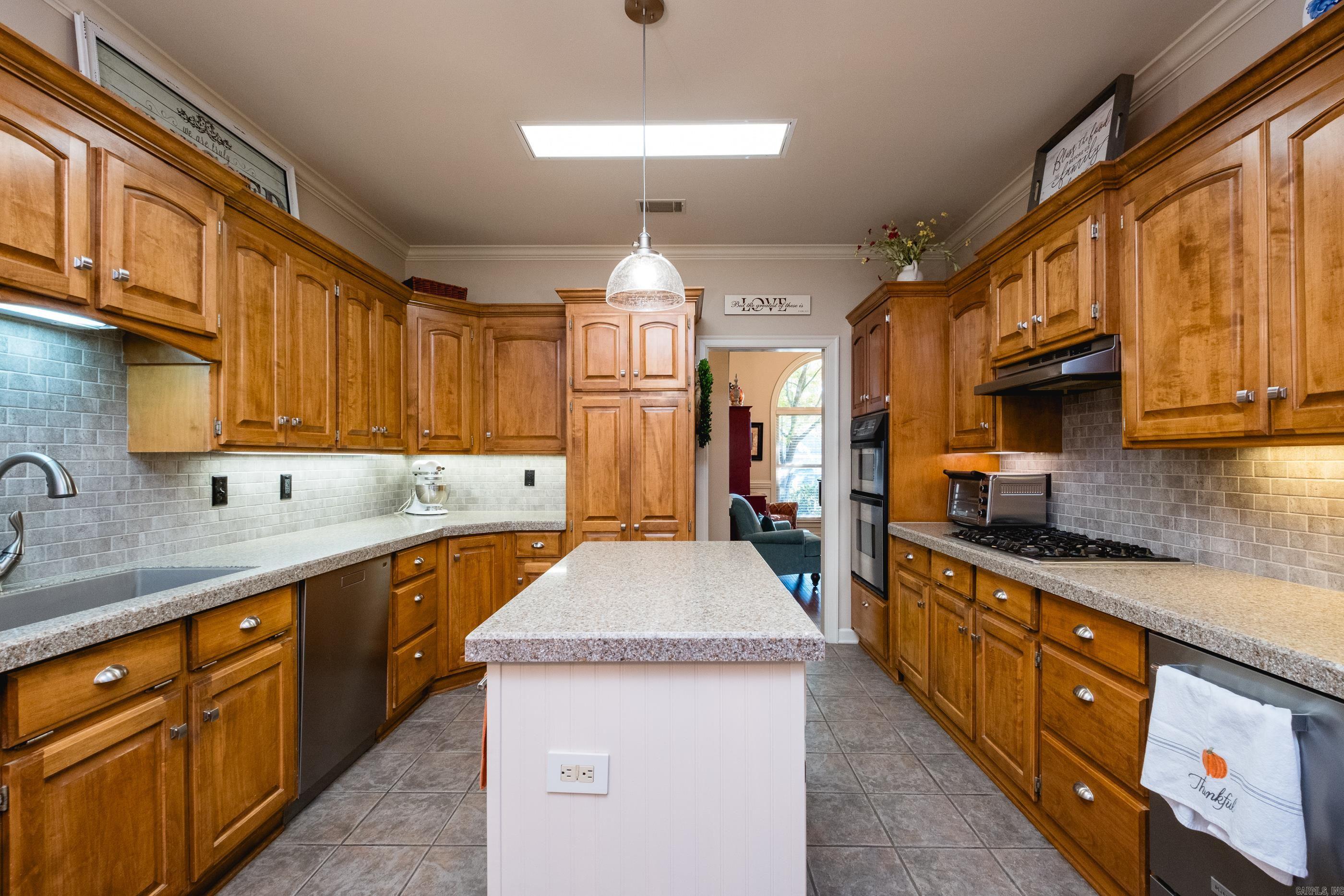 SOUTH SHORE ADDN - Residential