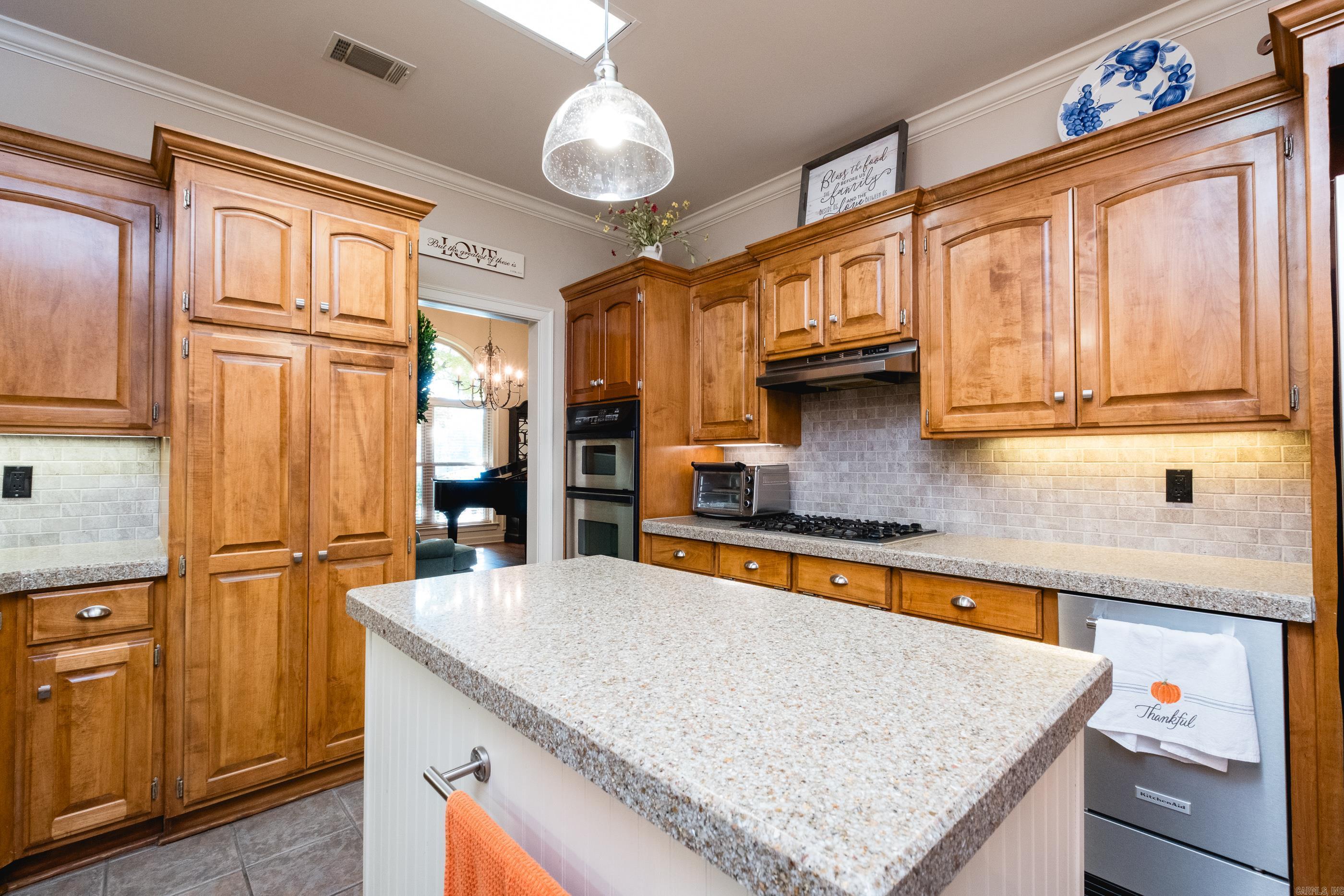 SOUTH SHORE ADDN - Residential