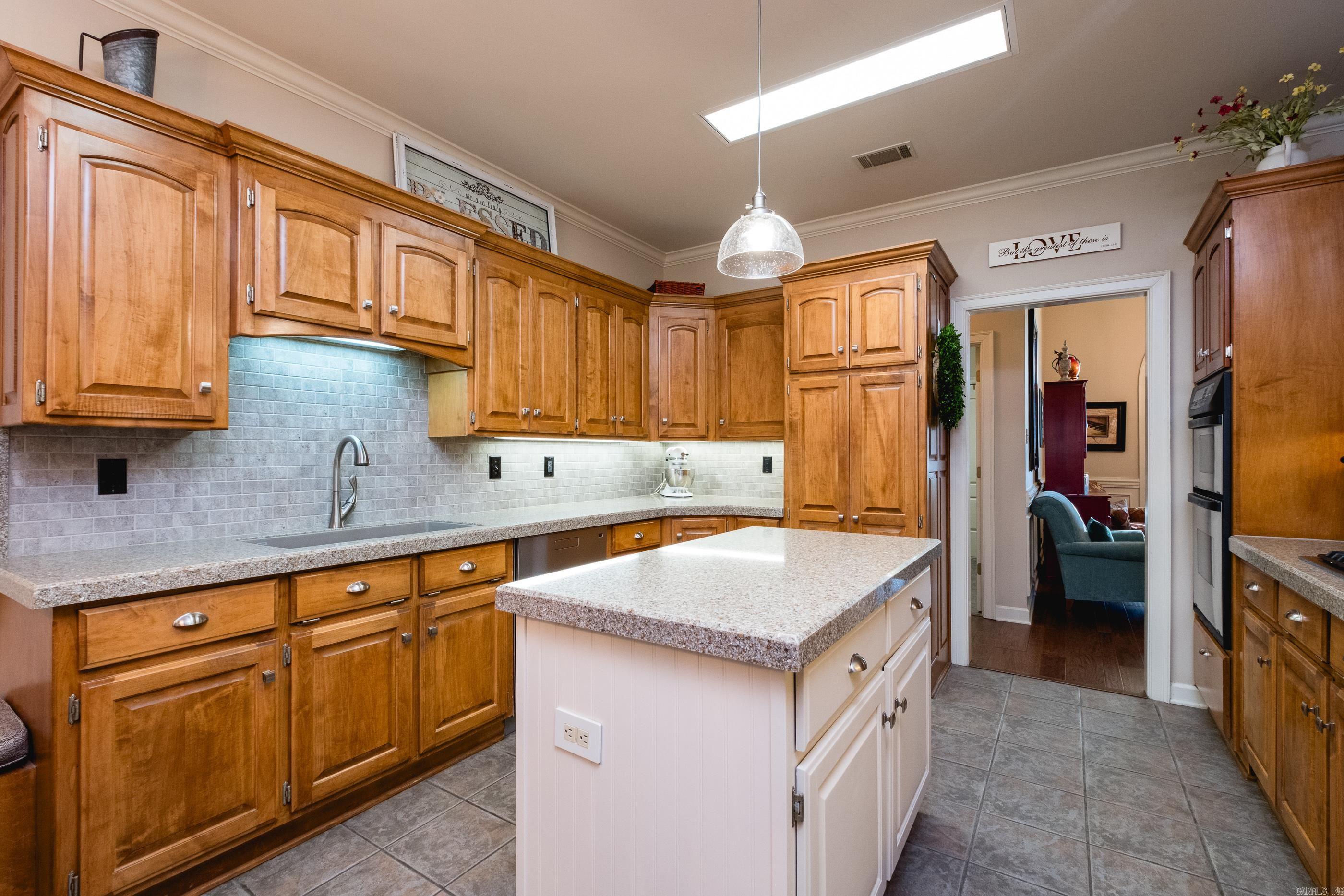 SOUTH SHORE ADDN - Residential