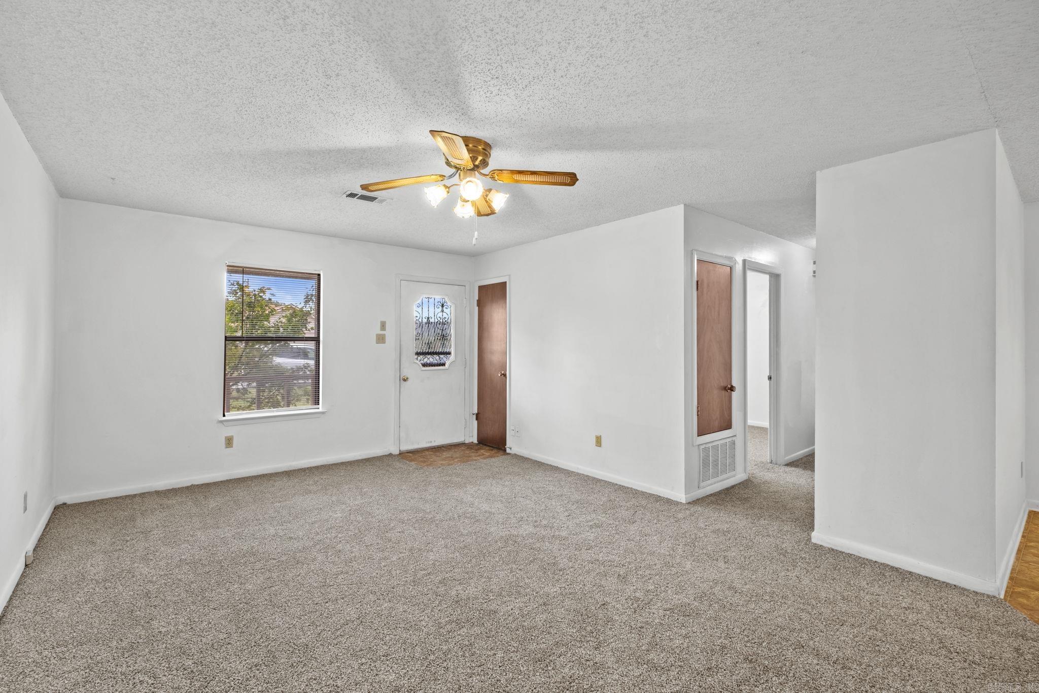 AUTUMNBROOK - Residential