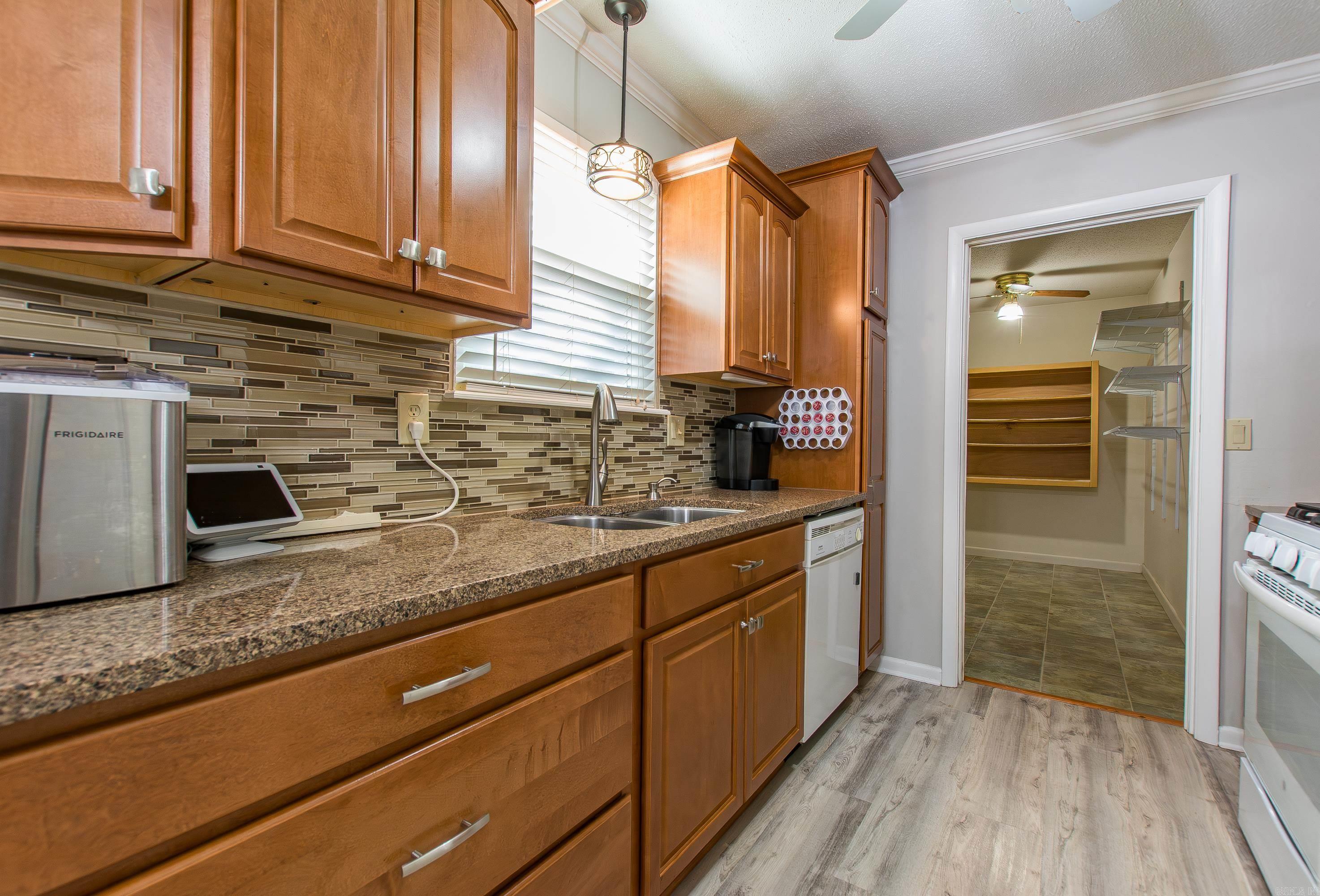 THE MEADOWS - Residential