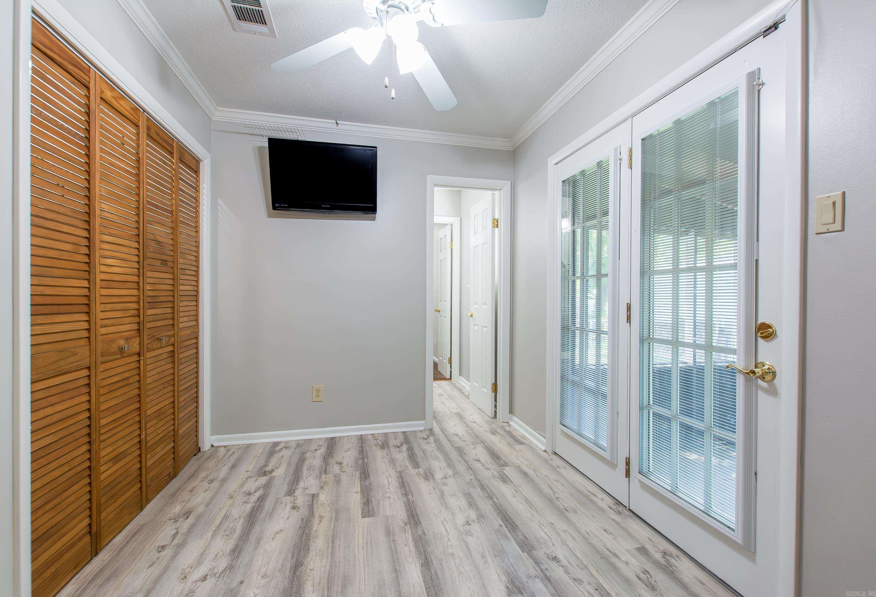 THE MEADOWS - Residential