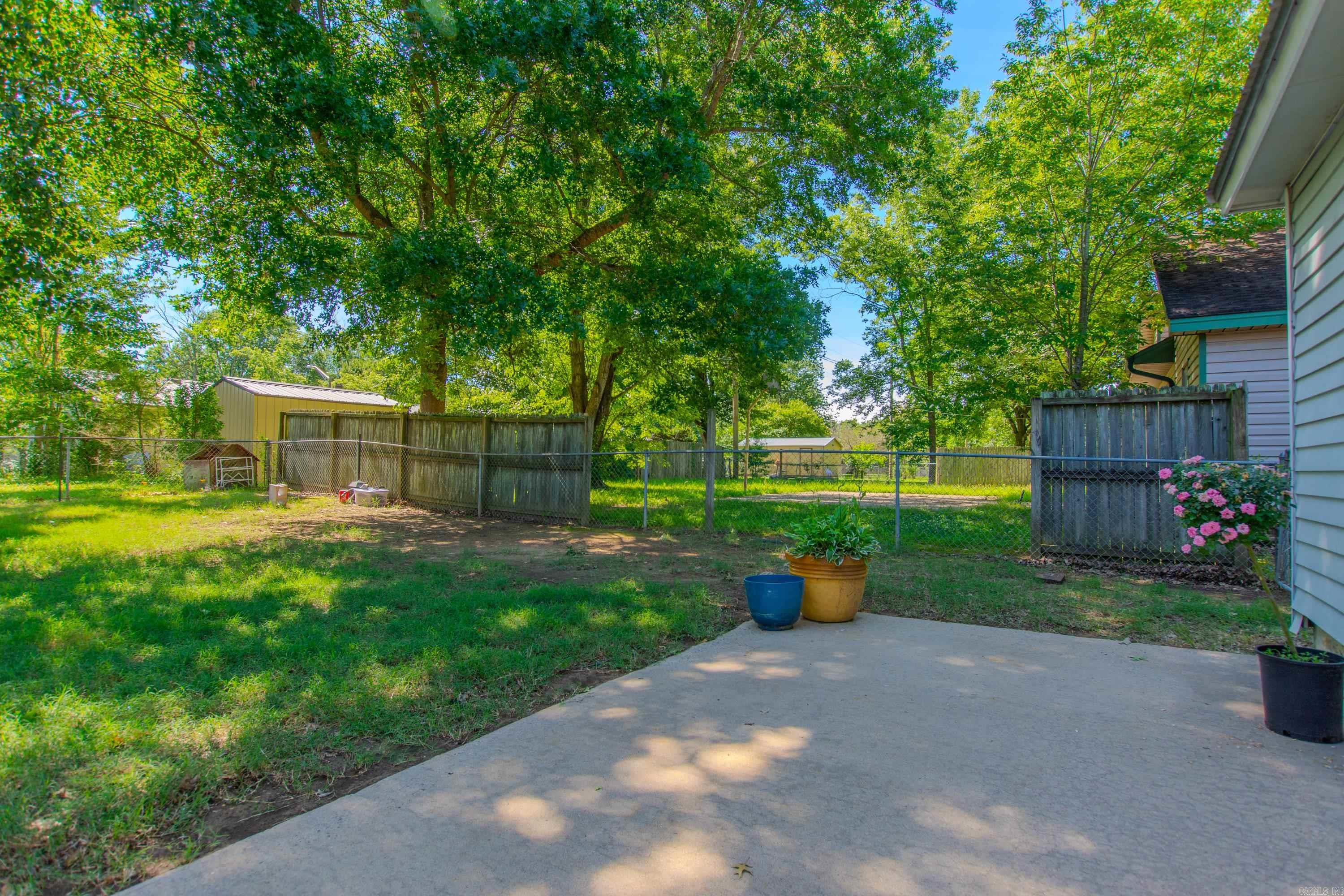 THE MEADOWS - Residential