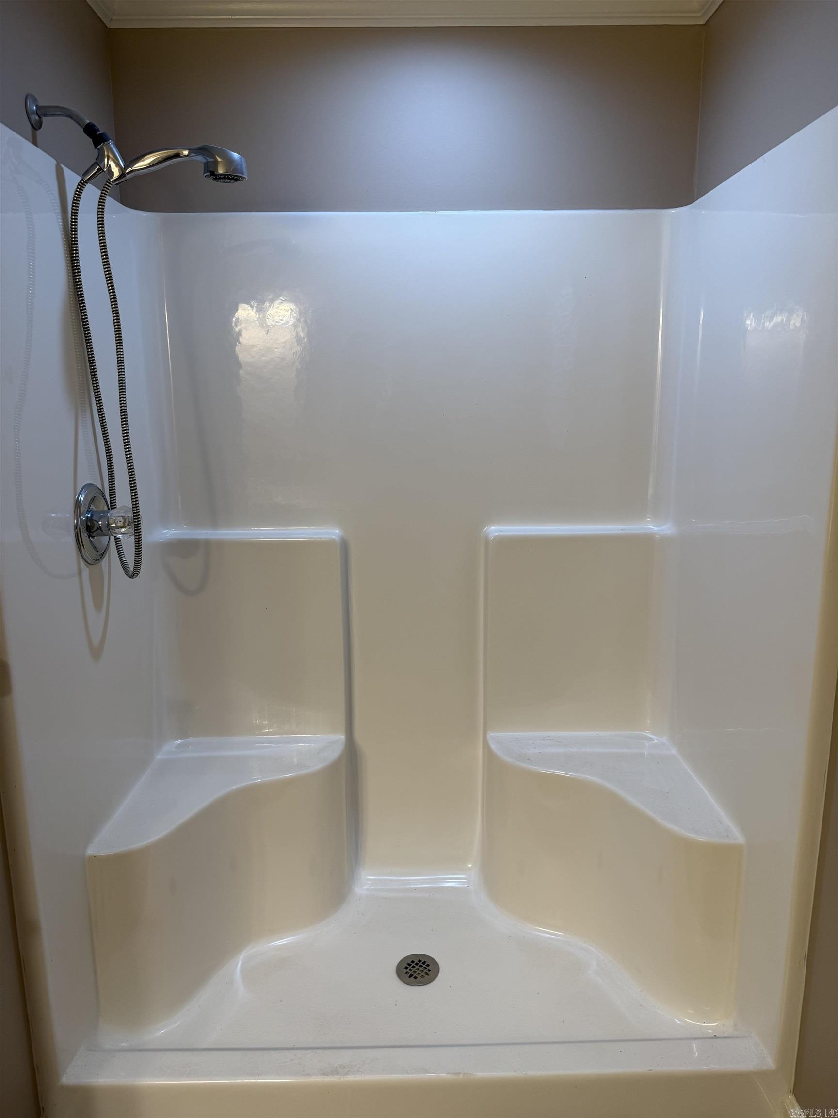 JIMMY RAY - Residential