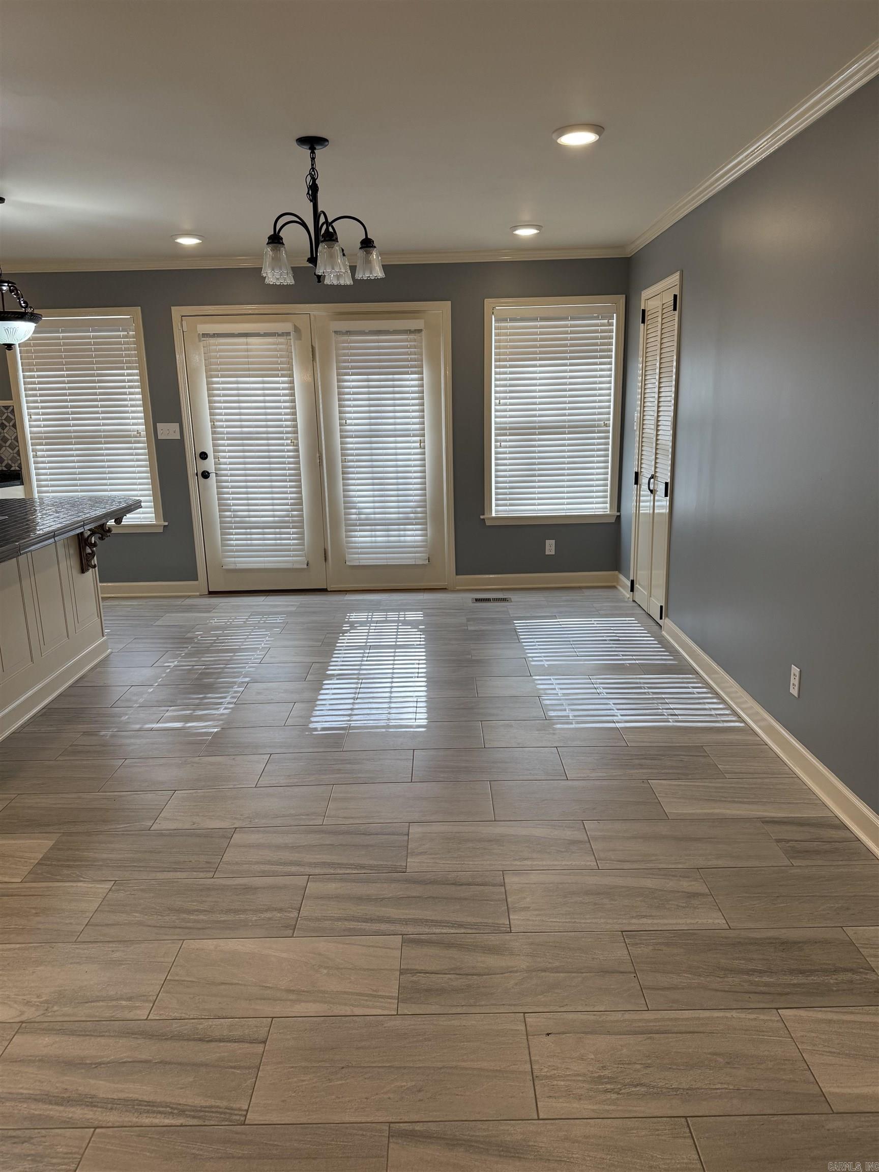 JIMMY RAY - Residential