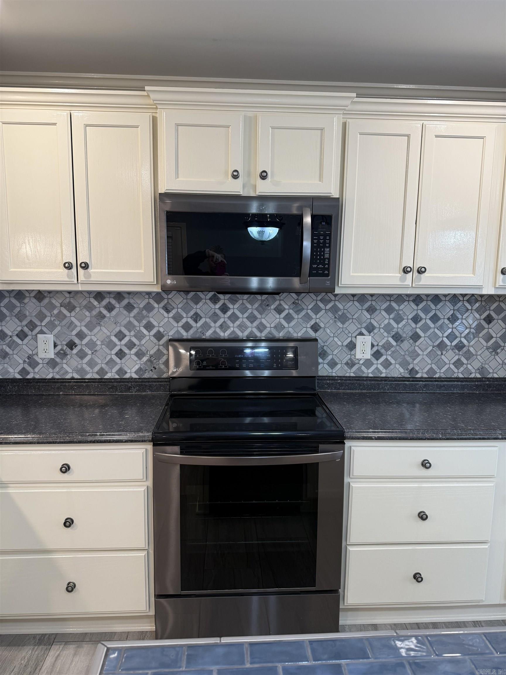 JIMMY RAY - Residential