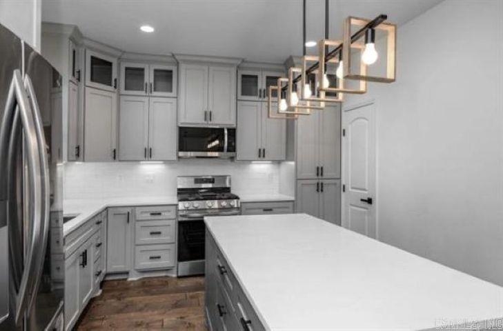 RAPLEY EST - Residential