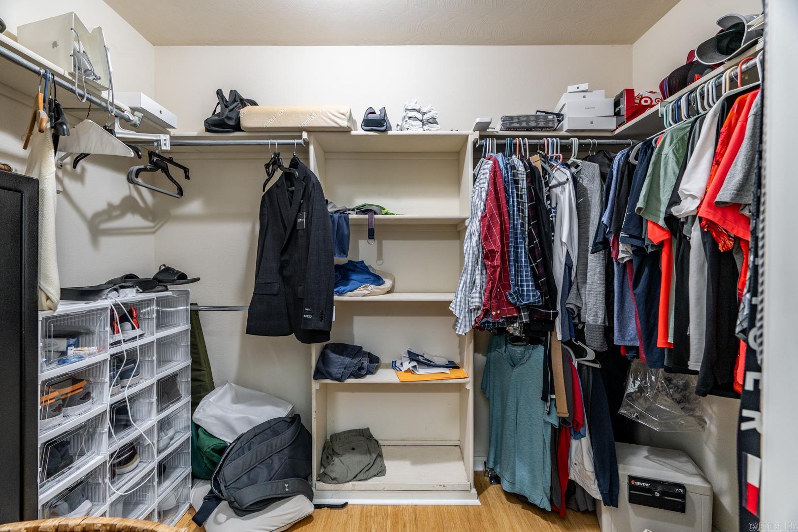 GARDEN OAKS ADDN - Residential