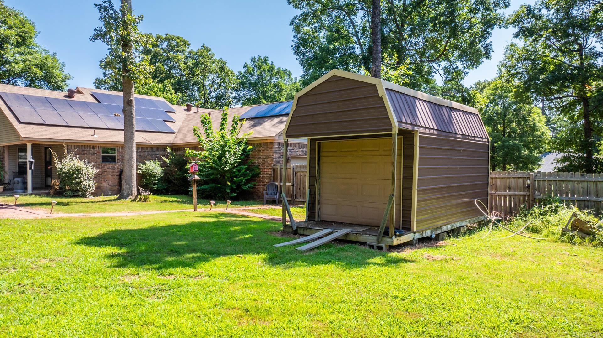 GARDEN OAKS ADDN - Residential