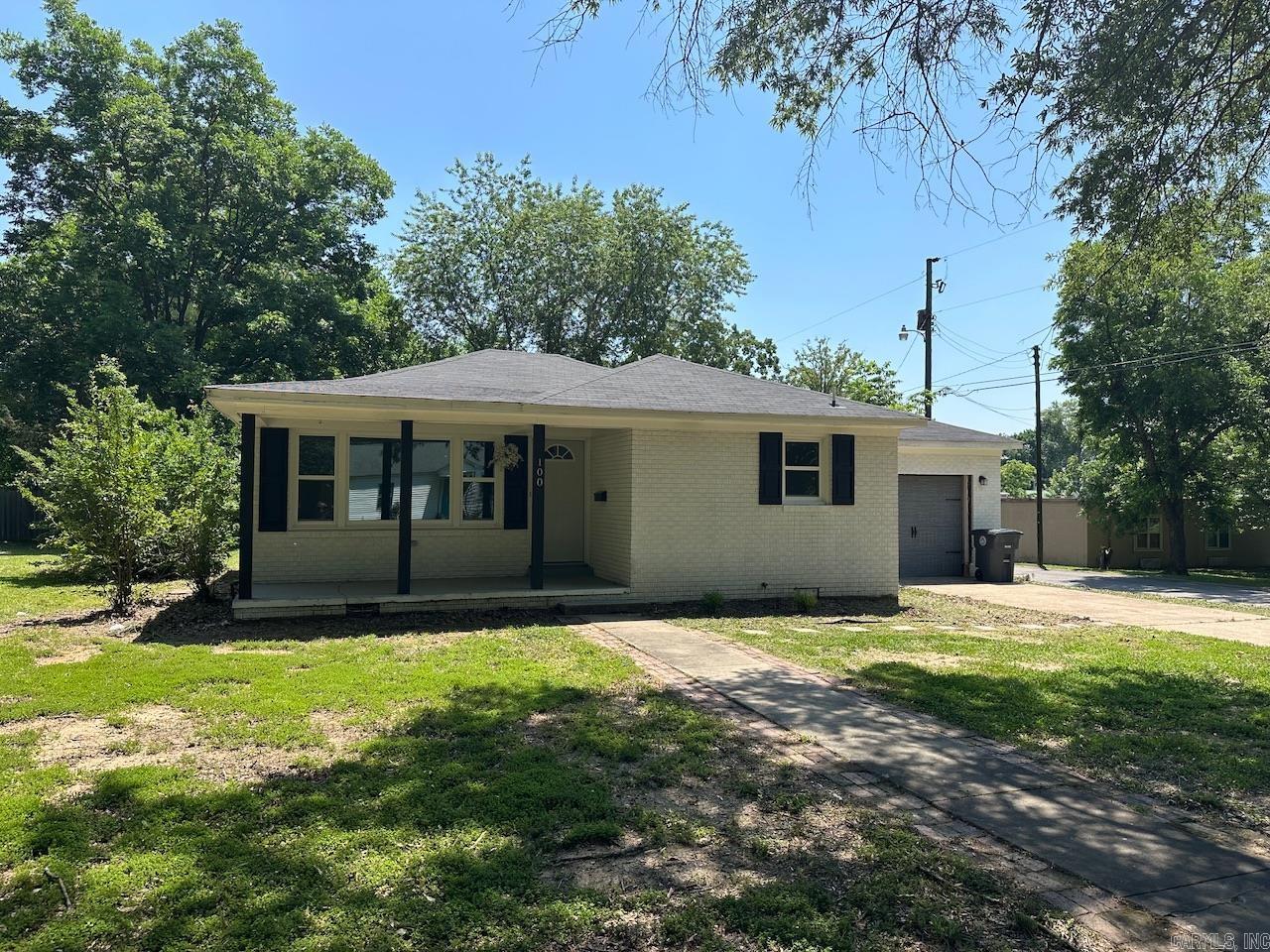 For rent. $1,000 per month with $1,000 security deposit with 12 month lease. No pets and no smoking in house or on property. 2 bed, 1 bath, with one car garage. The rental comes with dishwasher, stove, oven, microwave, refrigerator, central heat and air. Has washer and dryer hookup. The house is all electric. Tenant pays all utilities and is responsible for all lawn care. The listing agent has ownership interest in the property. Application is required.