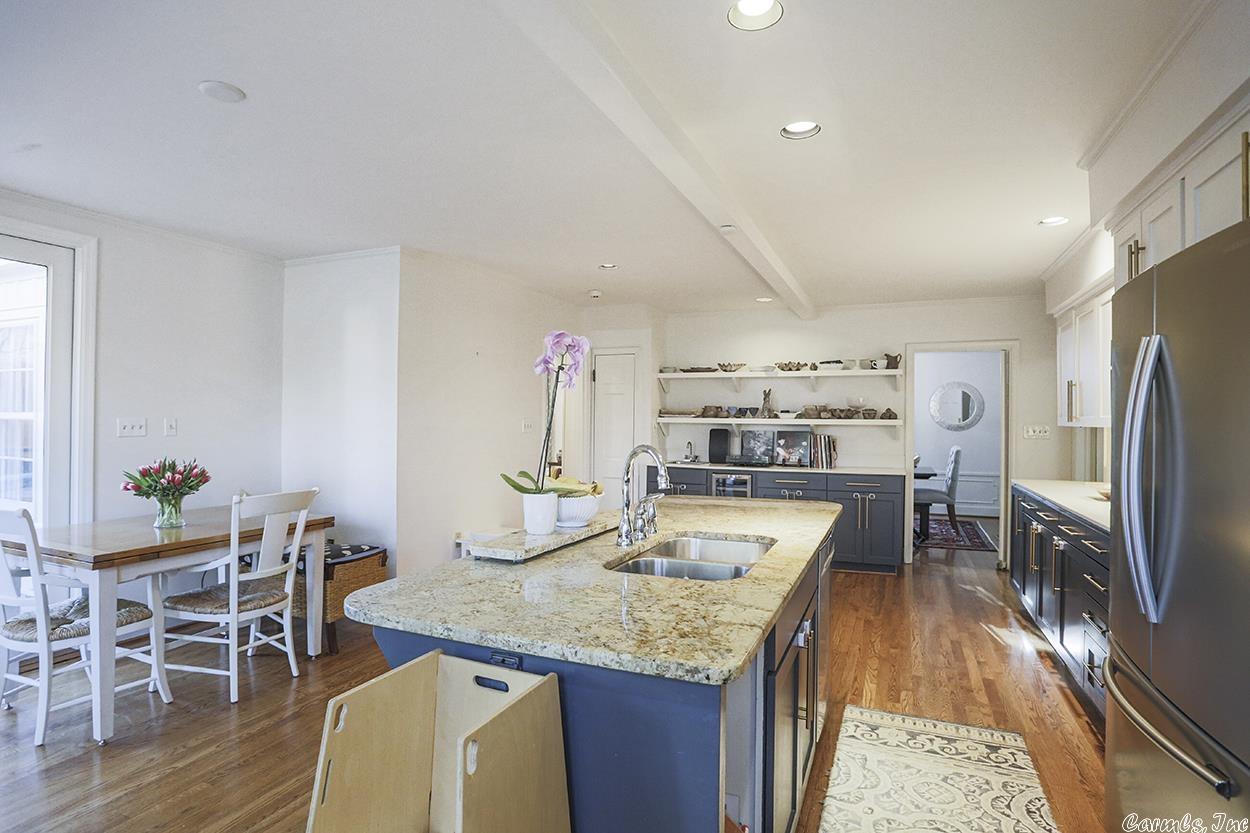 SHADOWLAWN - Residential