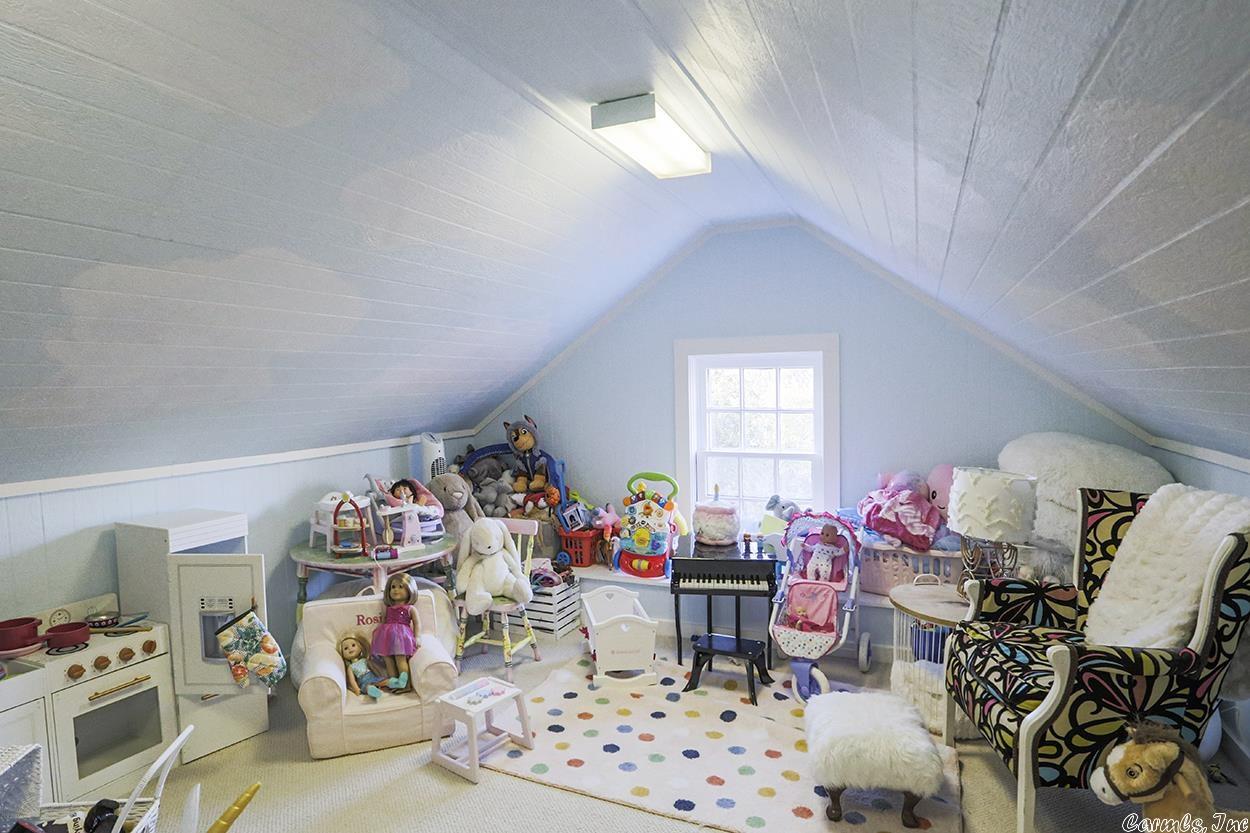 SHADOWLAWN - Residential